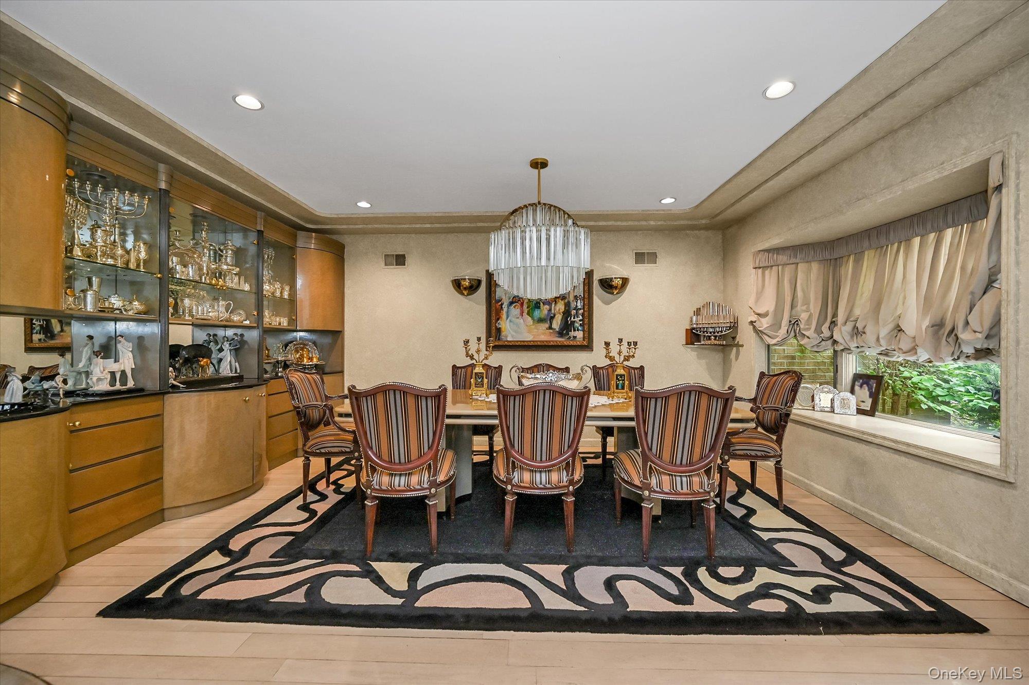 #9 photo, 138-45 78th Drive, クイーンズ区 Kew Garden Hills , NY 11367