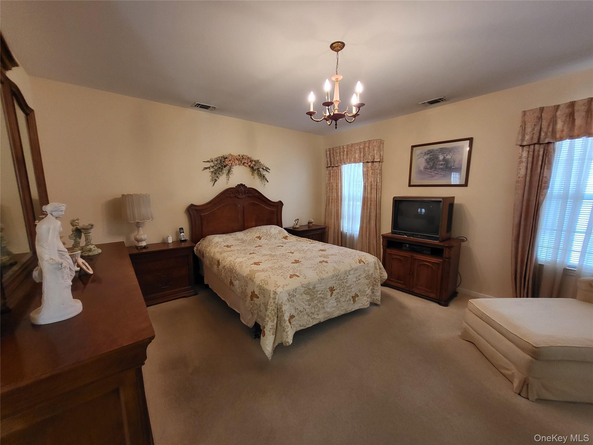 #7 photo, 48 Kate Circle, サフォーク郡 Middle Island , NY 11953