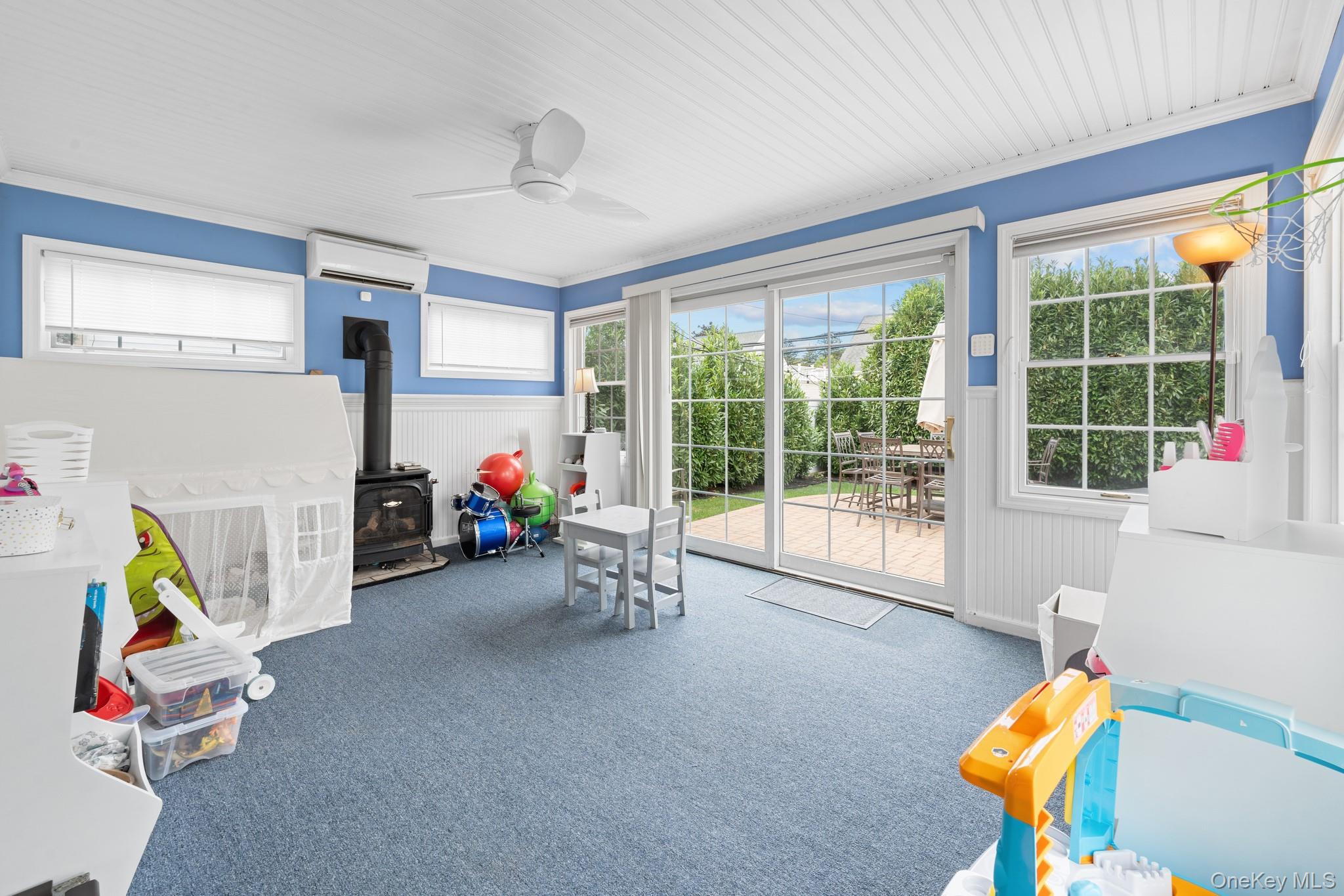 #17 photo, 39 Gateway, Rockville Centre , NY 11570