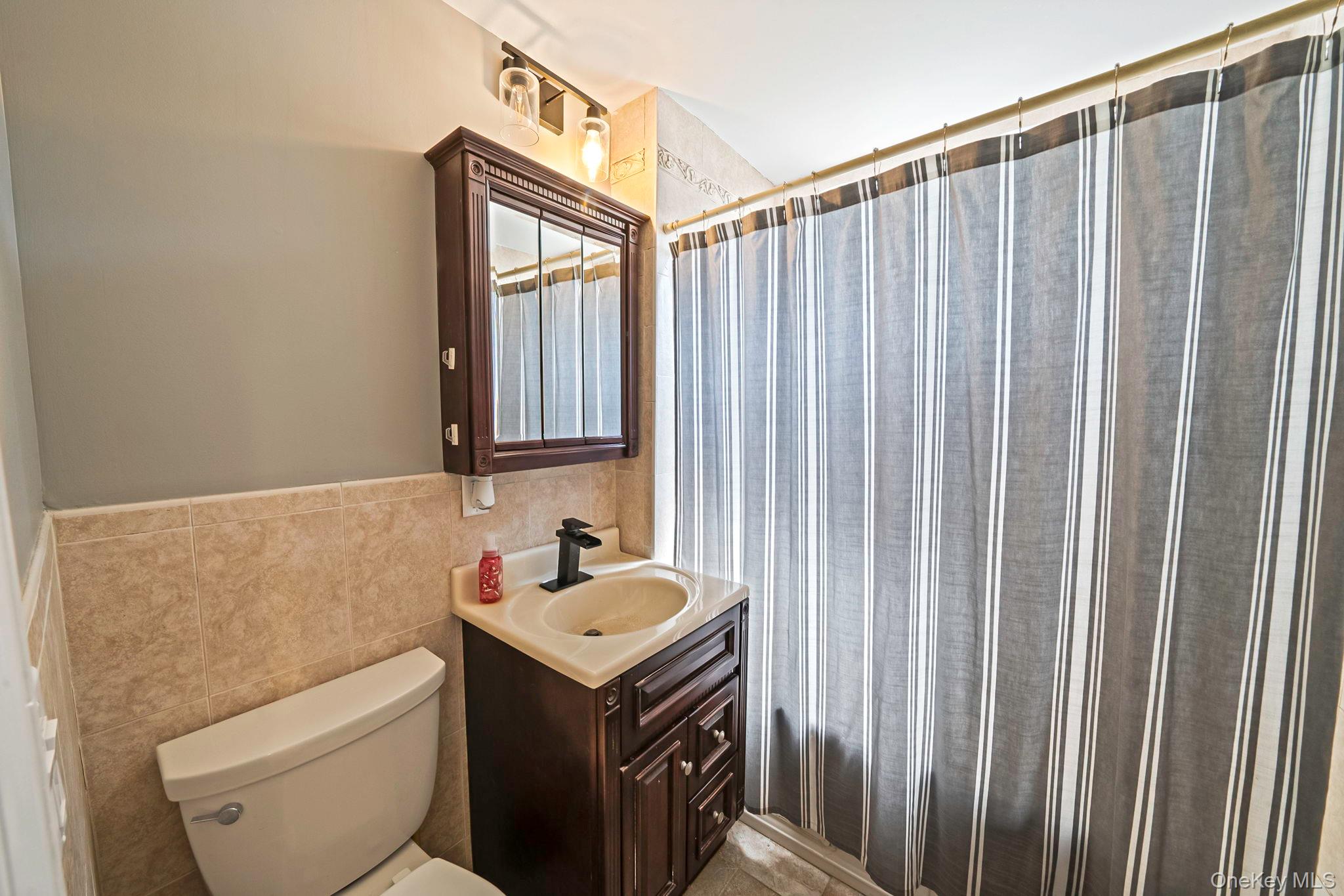 #15 photo, 10 Roy Avenue, サフォーク郡 West Islip , NY 11795