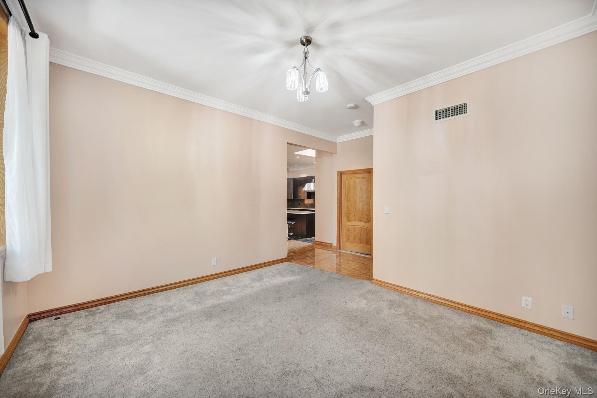 #15 photo, 8429 Kendrick Place, クイーンズ区 Jamaica Estates , NY 11432