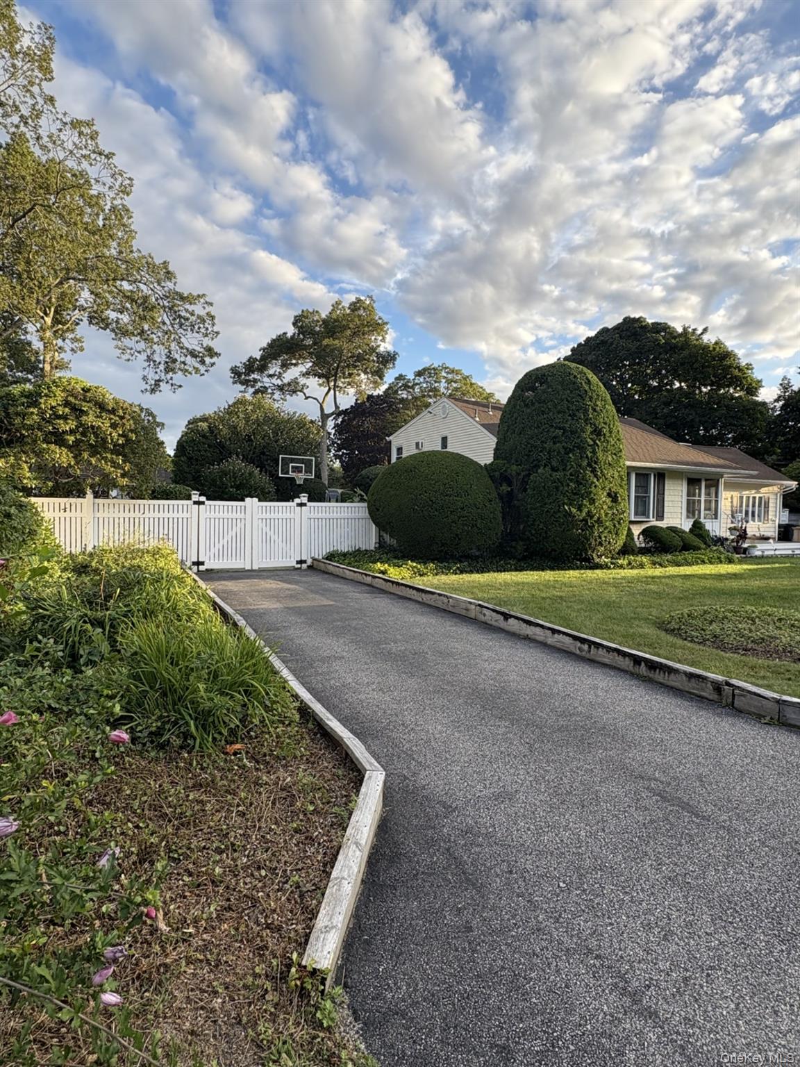 #16 photo, 188 Washington Avenue, サフォーク郡 Mastic Beach , NY 11951