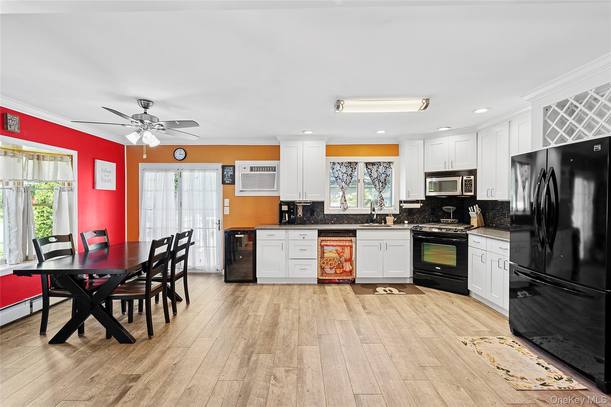 #4 photo, 188 Washington Avenue, サフォーク郡 Mastic Beach , NY 11951