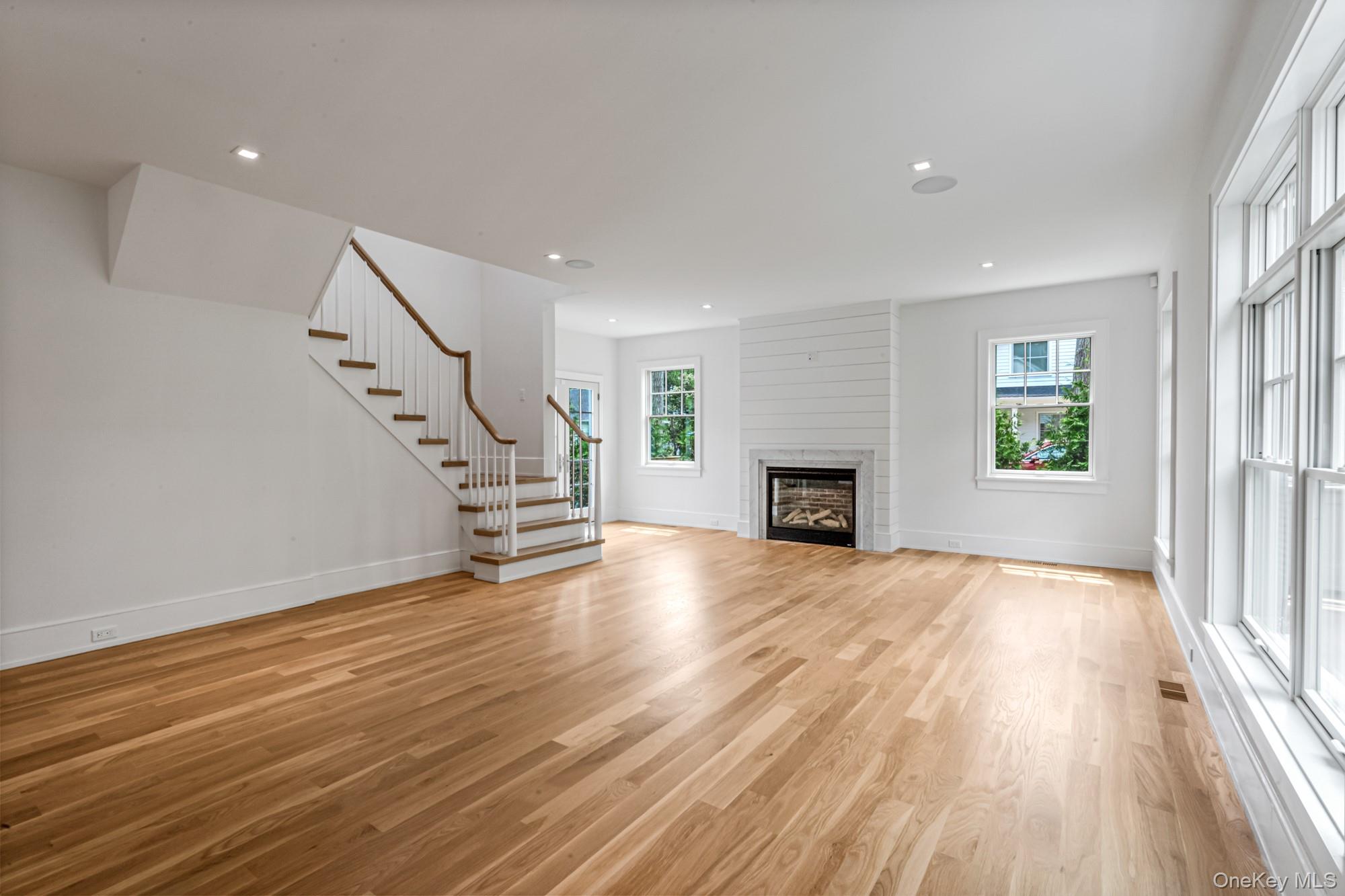 #8 photo, 36 Jagger Lane, サフォーク郡 Westhampton , NY 11977