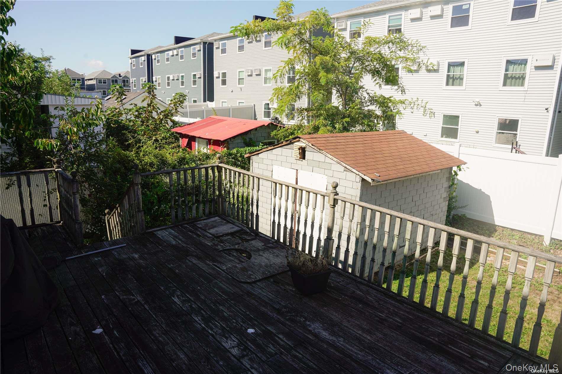 #20 photo, 72-36 Almeda Avenue, クイーンズ区 Arverne , NY 11692