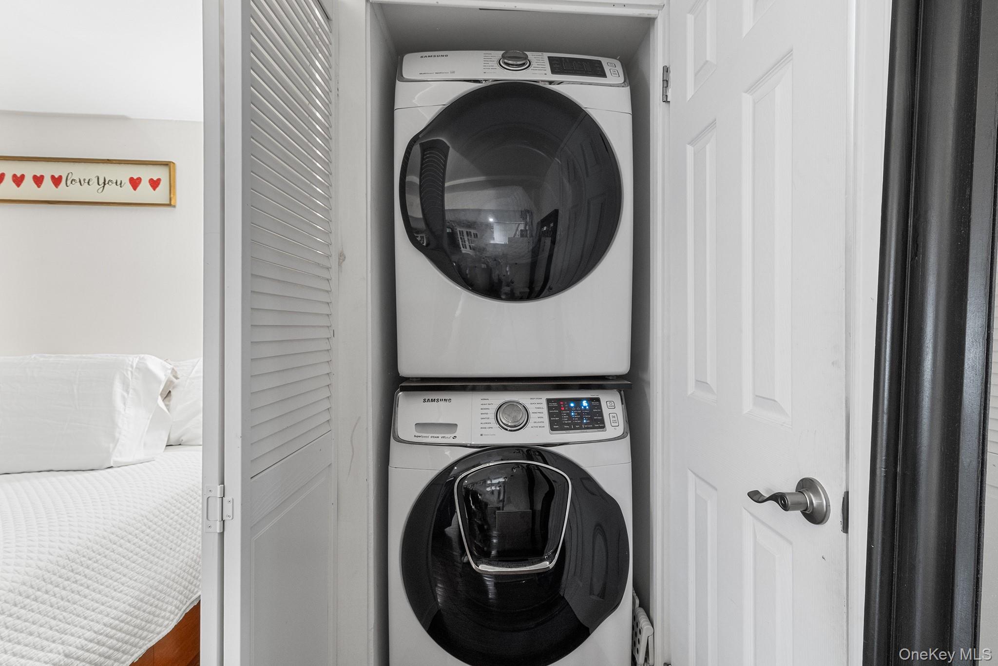 #13 photo, 3411 11th Street, クイーンズ区 Astoria , NY 11106