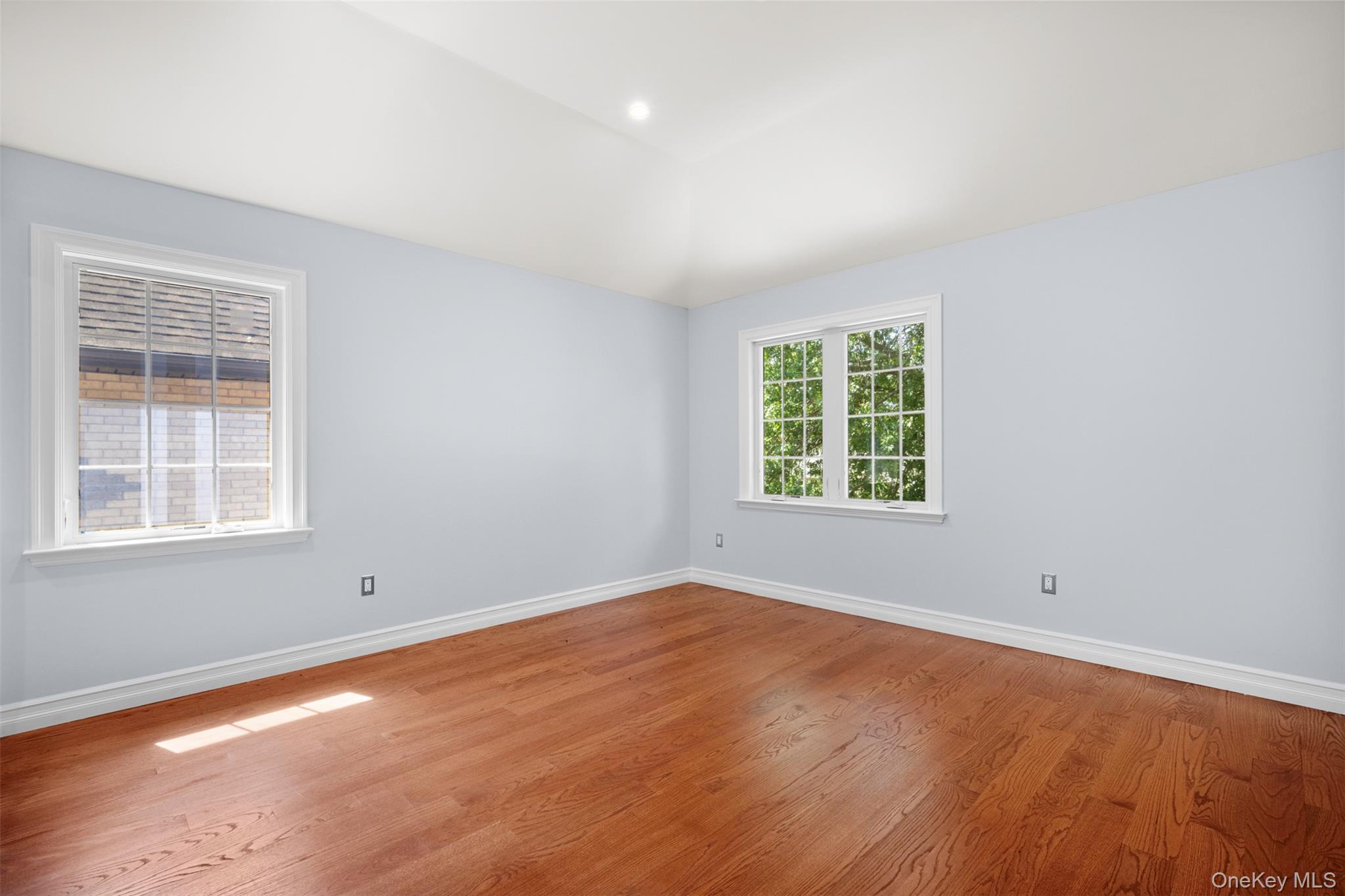 #15 photo, 84-19 253 Street, クイーンズ区 Bellerose , NY 11426