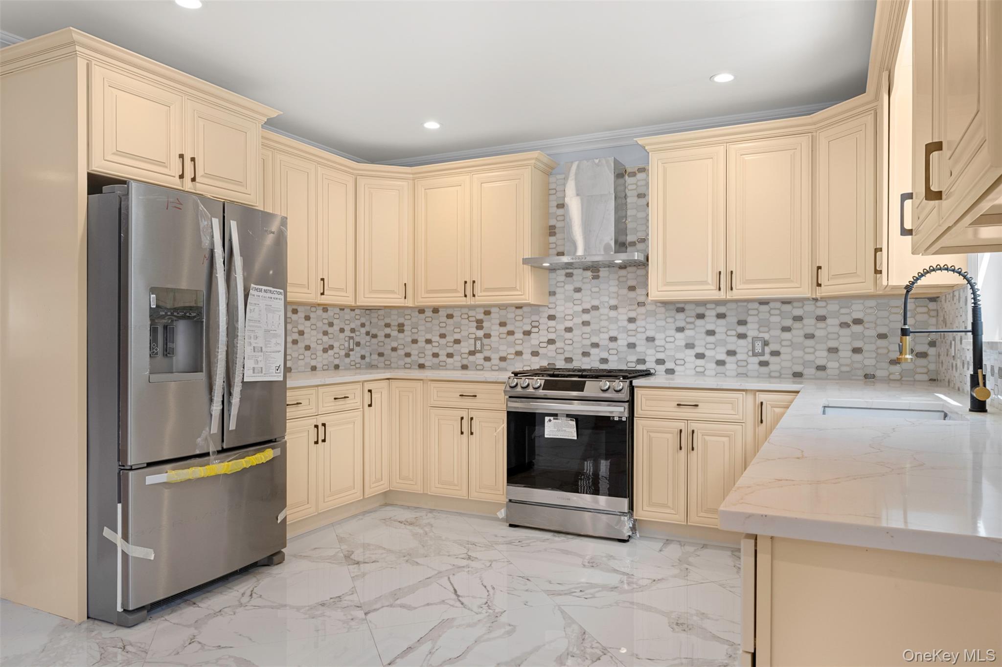 #2 photo, 84-19 253 Street, クイーンズ区 Bellerose , NY 11426