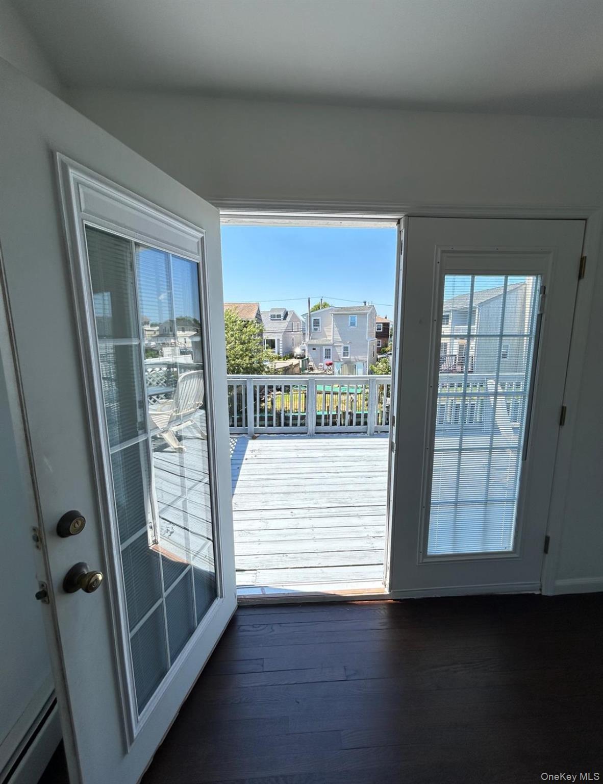 #12 photo, 300 Branch Avenue, ナッソー郡 Freeport , NY 11520