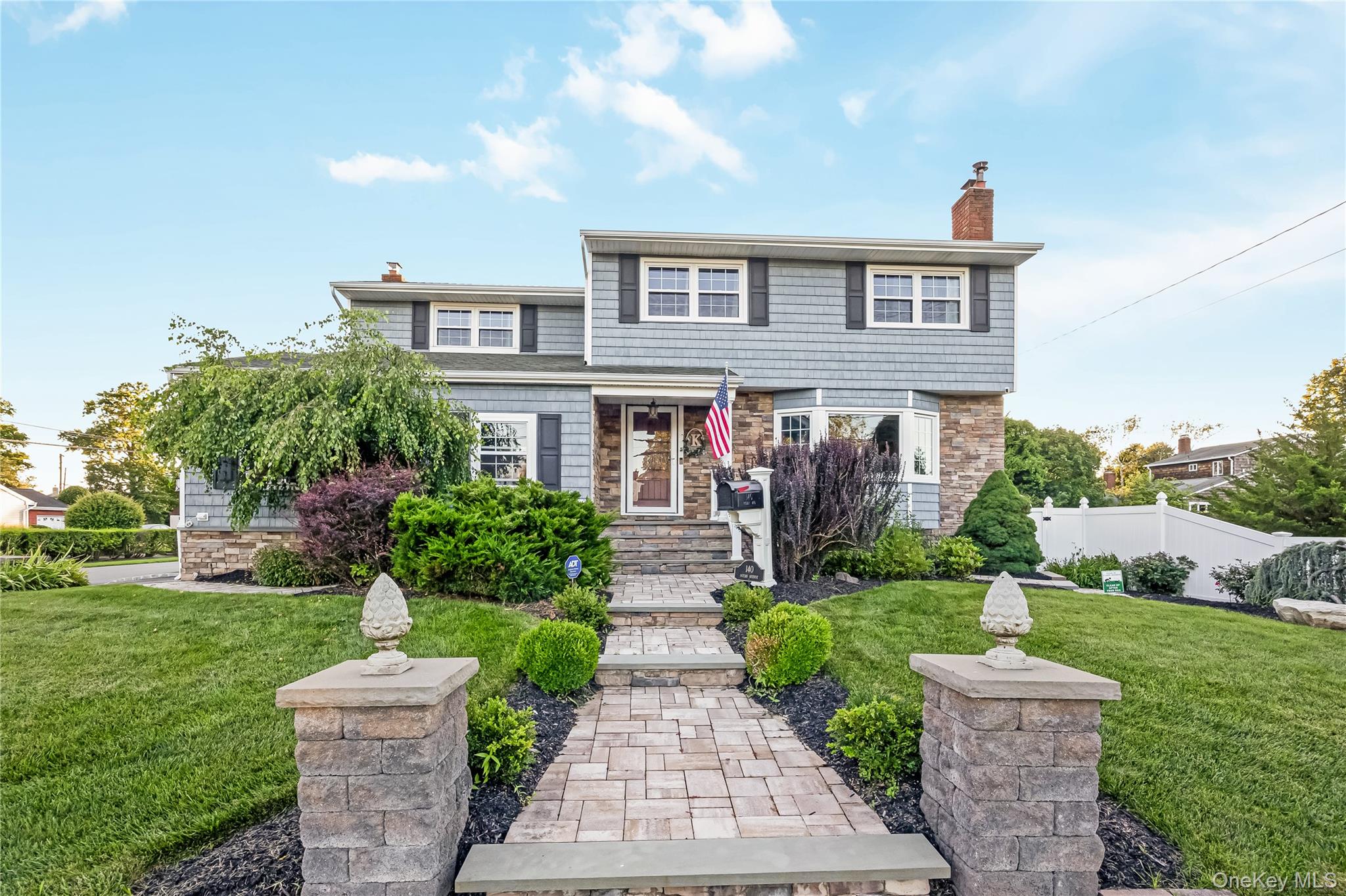 #1 photo, 140 Ocean Avenue, Islip , NY 11751