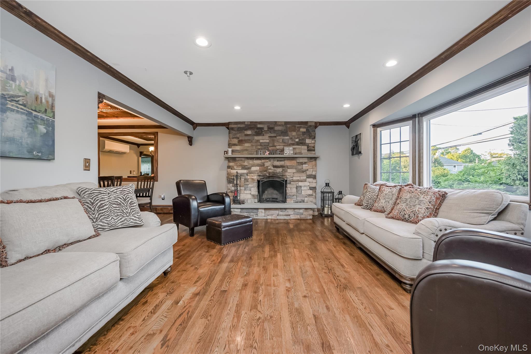 #10 photo, 140 Ocean Avenue, Islip , NY 11751