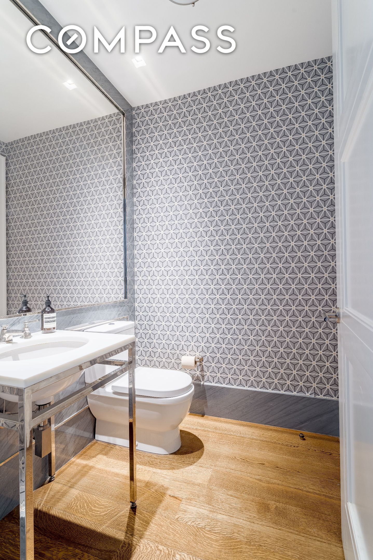 #12 photo, New York City, マンハッタン Upper West Side , NY 10023