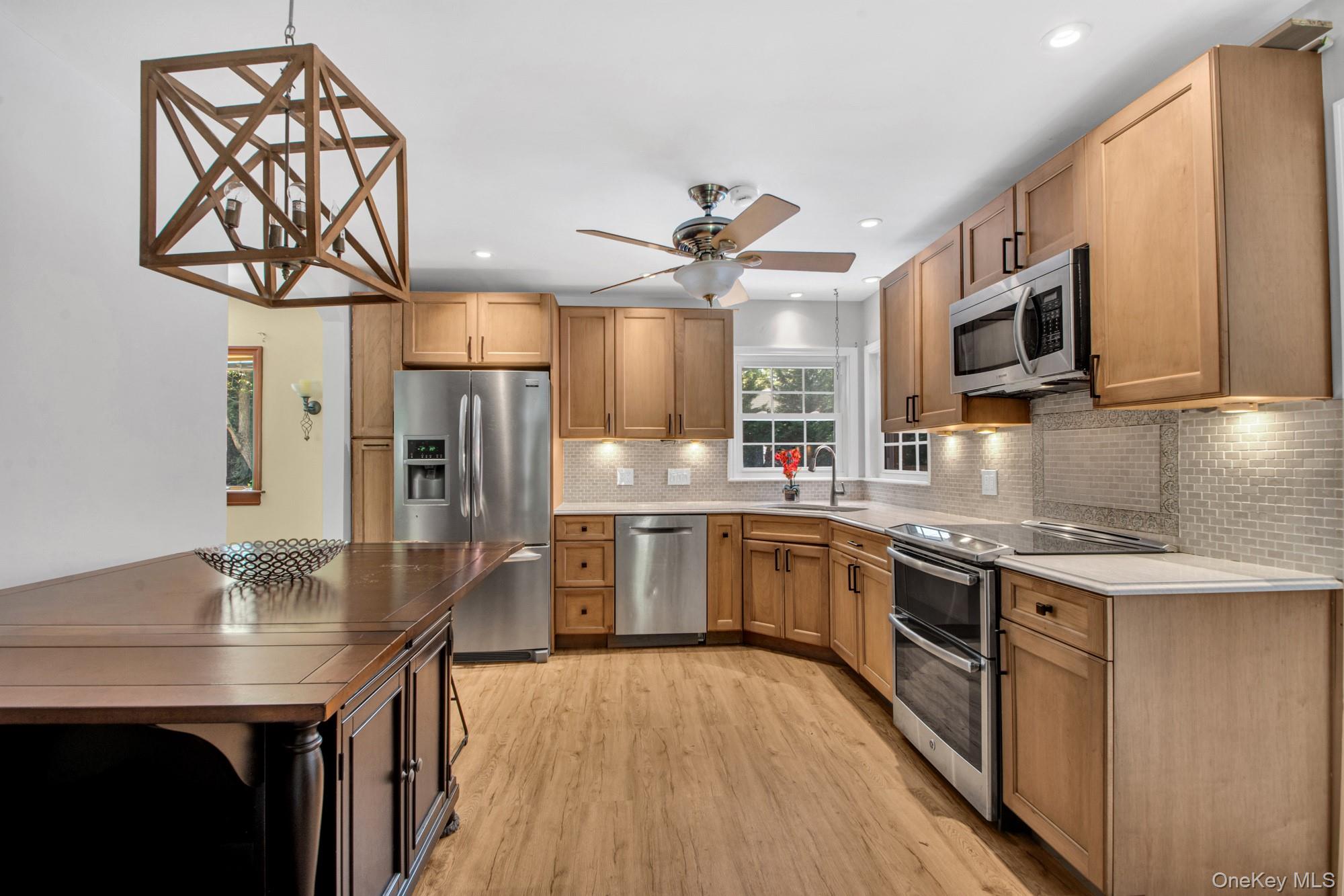 #7 photo, 274 Mount Pleasant Road, サフォーク郡 Hauppauge , NY 11788