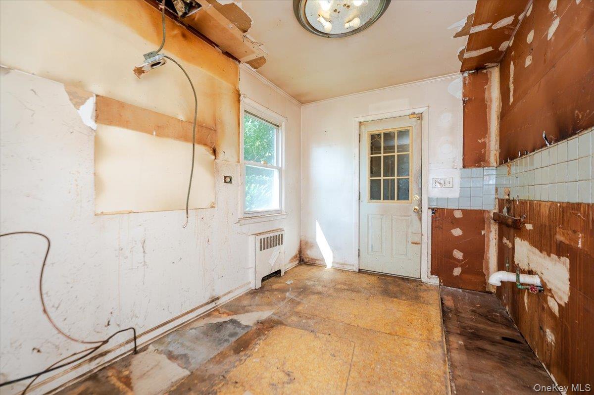 #6 photo, 10 Hampton Terrace, White Plains , NY 10607