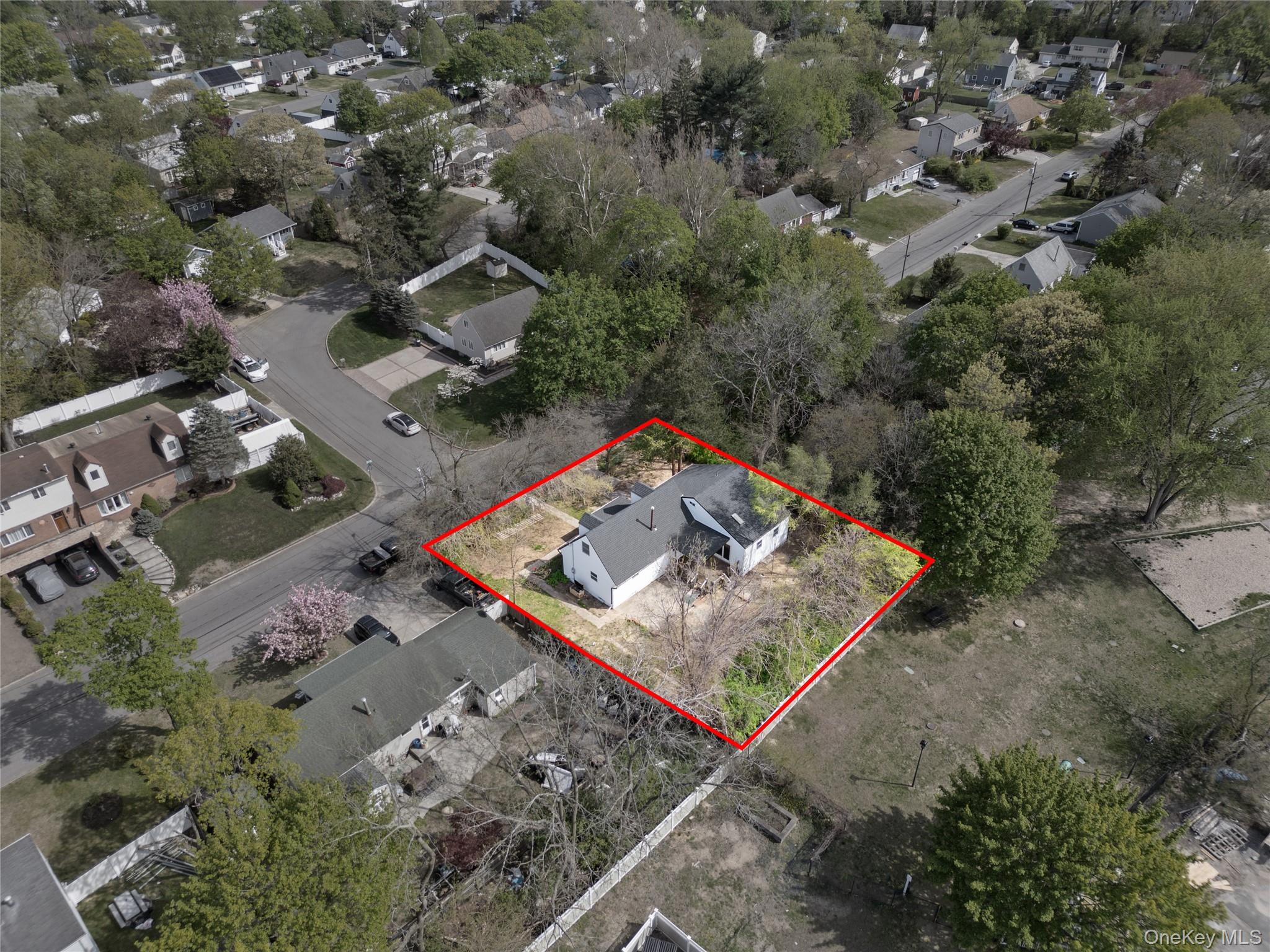 #14 photo, 21 Lehigh Avenue, 东长岛 Centereach , NY 11720