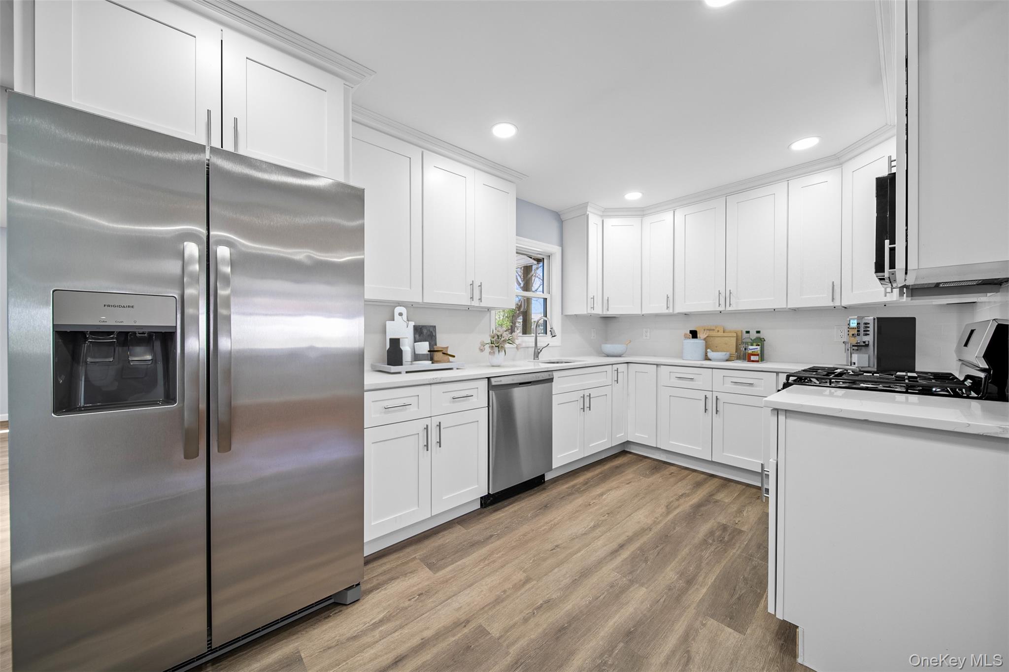 #2 photo, 21 Lehigh Avenue, 东长岛 Centereach , NY 11720