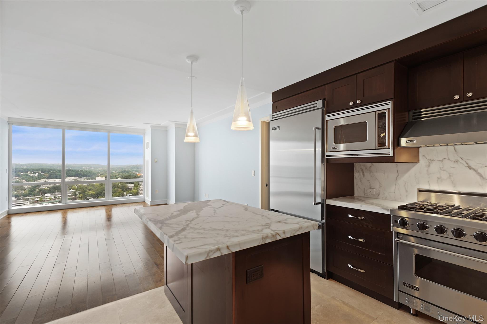 #1 photo, 1 Renaissance Square, White Plains , NY 10601