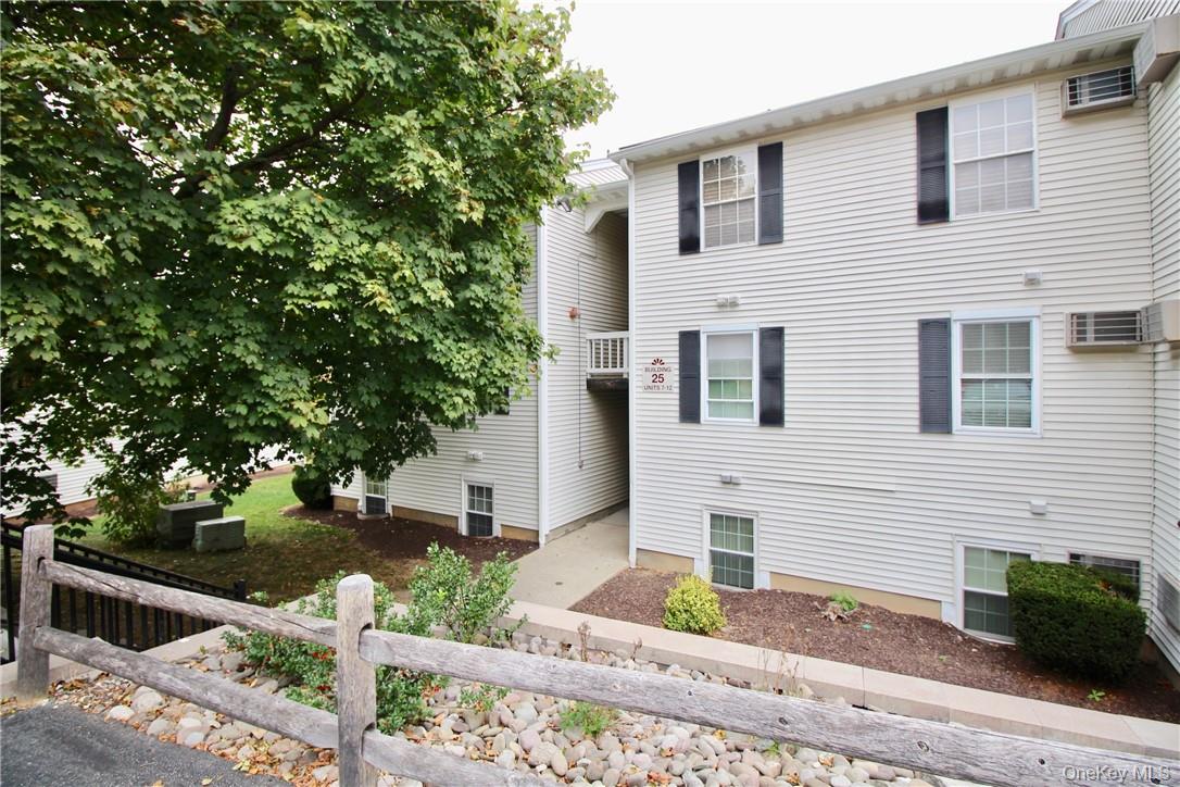 #1 photo, 25 Lexington Hill, Harriman , NY 10926