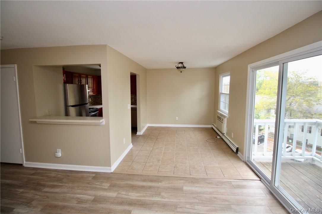 #7 photo, 25 Lexington Hill, Harriman , NY 10926