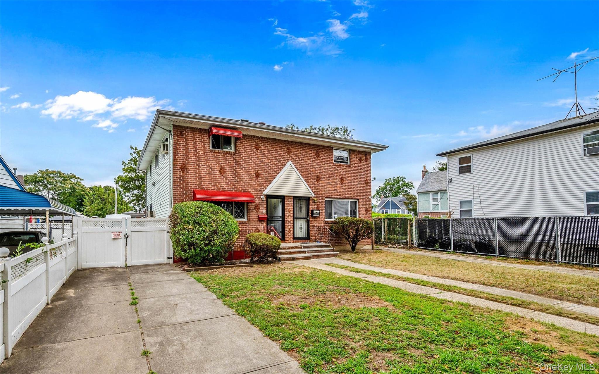 #1 photo, 132-20 Farmers Boulevard, Saint Albans , NY 11434