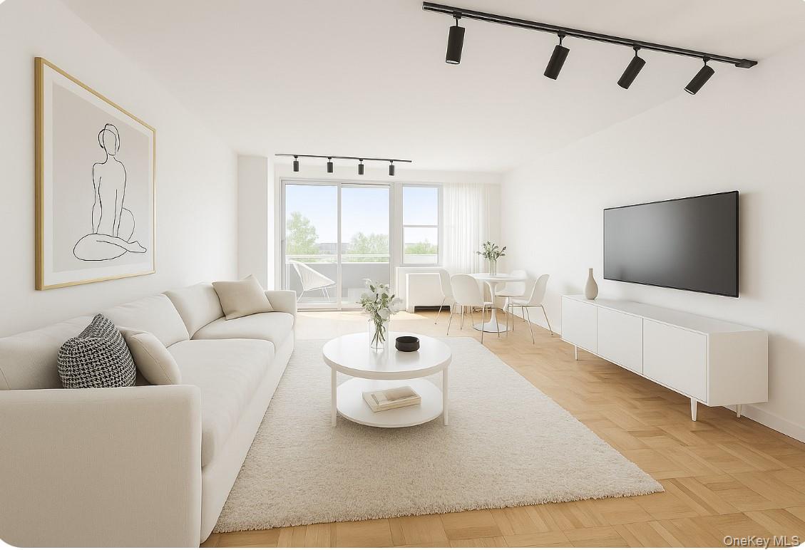 #5 photo, 17-85 215th Street, クイーンズ区 Bayside , NY 11360