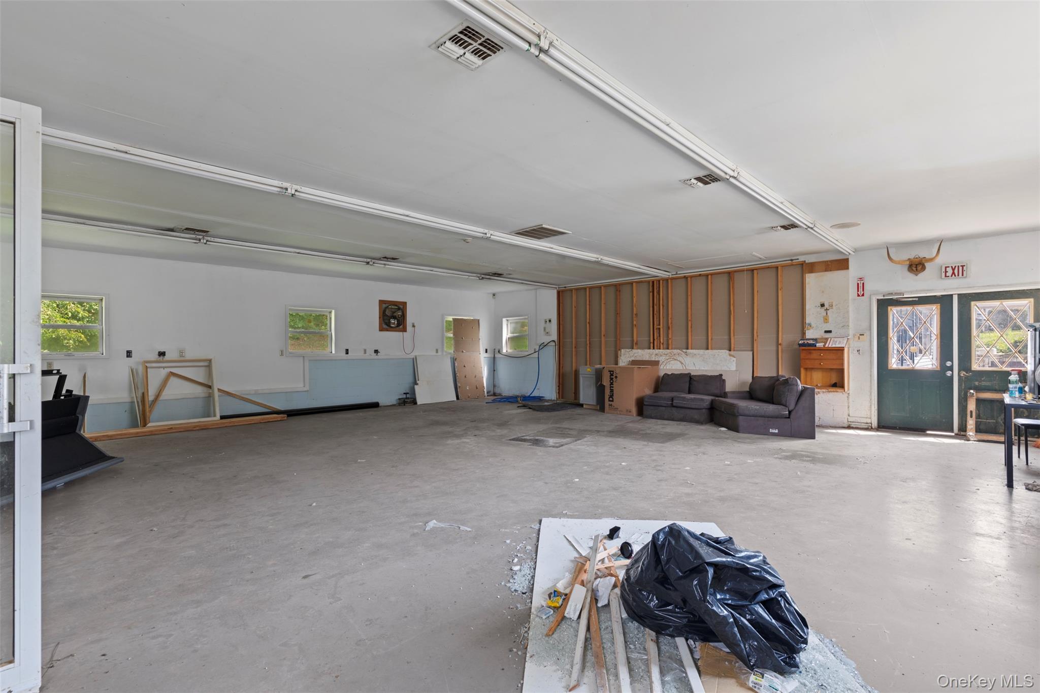 #12 photo, 737 Broadway (aka 9W), Ulster Park , NY 12487