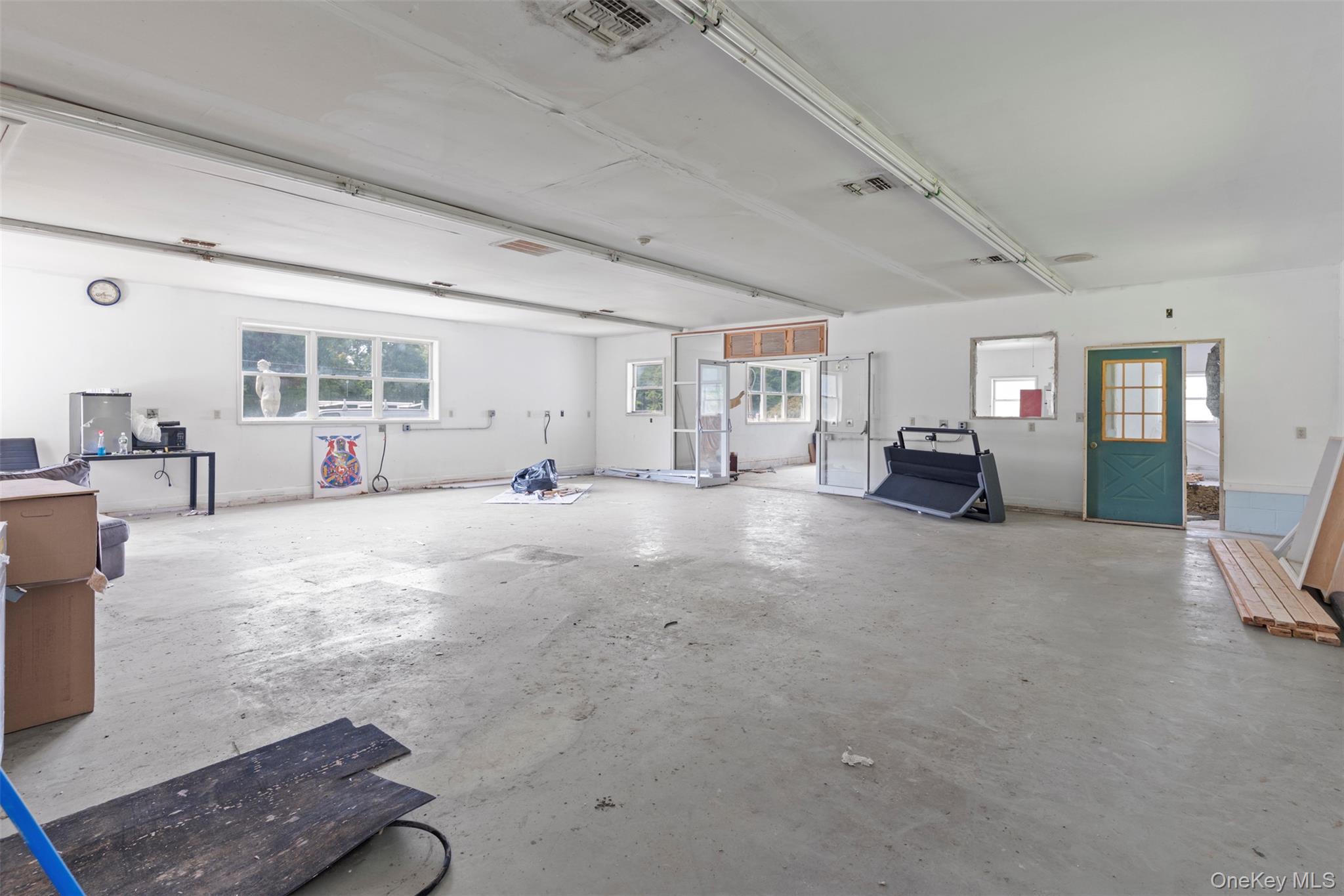 #14 photo, 737 Broadway (aka 9W), Ulster Park , NY 12487