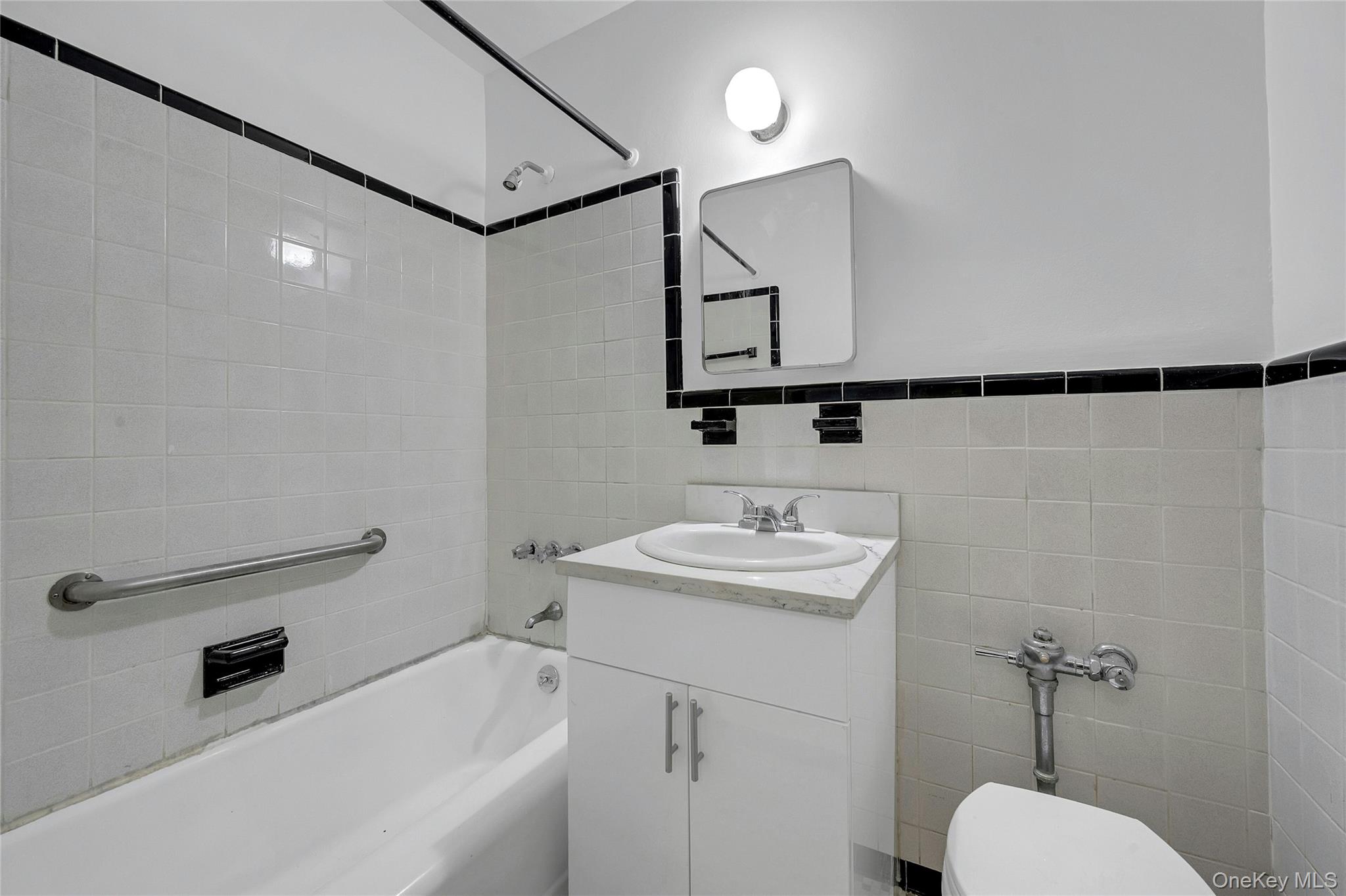 #20 photo, 5 Sadore Lane, Yonkers , NY 10710