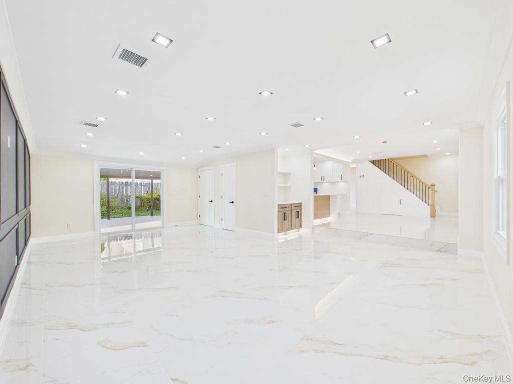 #12 photo, 49 Griddle Lane, ナッソー郡 Levittown , NY 11756