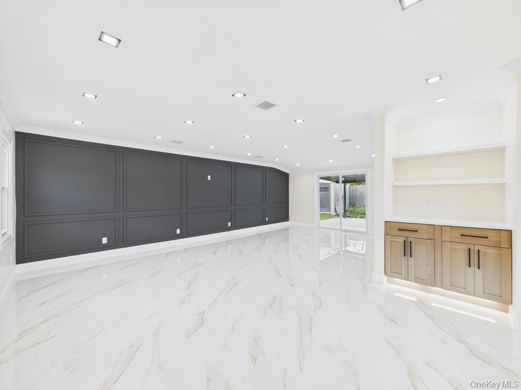 #13 photo, 49 Griddle Lane, ナッソー郡 Levittown , NY 11756