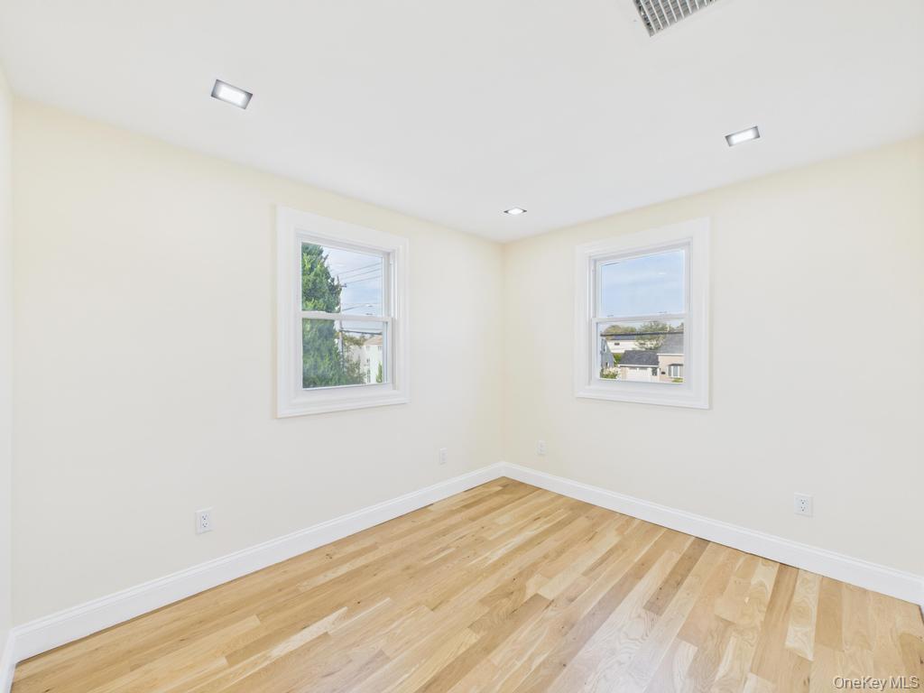 #19 photo, 49 Griddle Lane, ナッソー郡 Levittown , NY 11756