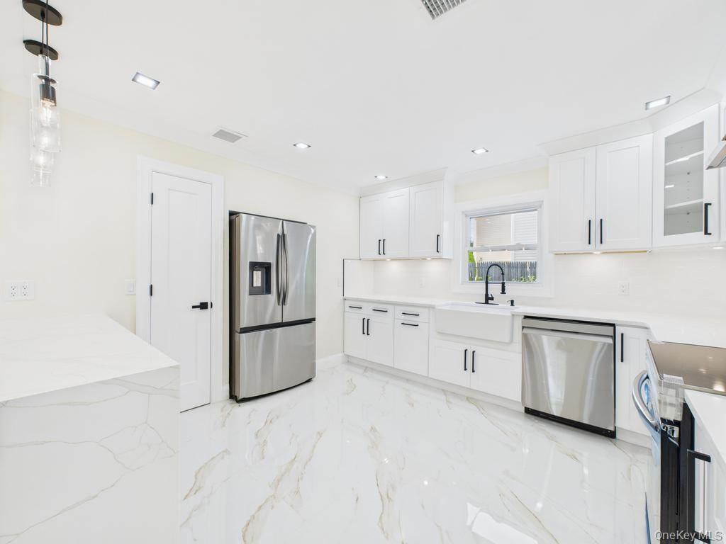 #4 photo, 49 Griddle Lane, ナッソー郡 Levittown , NY 11756