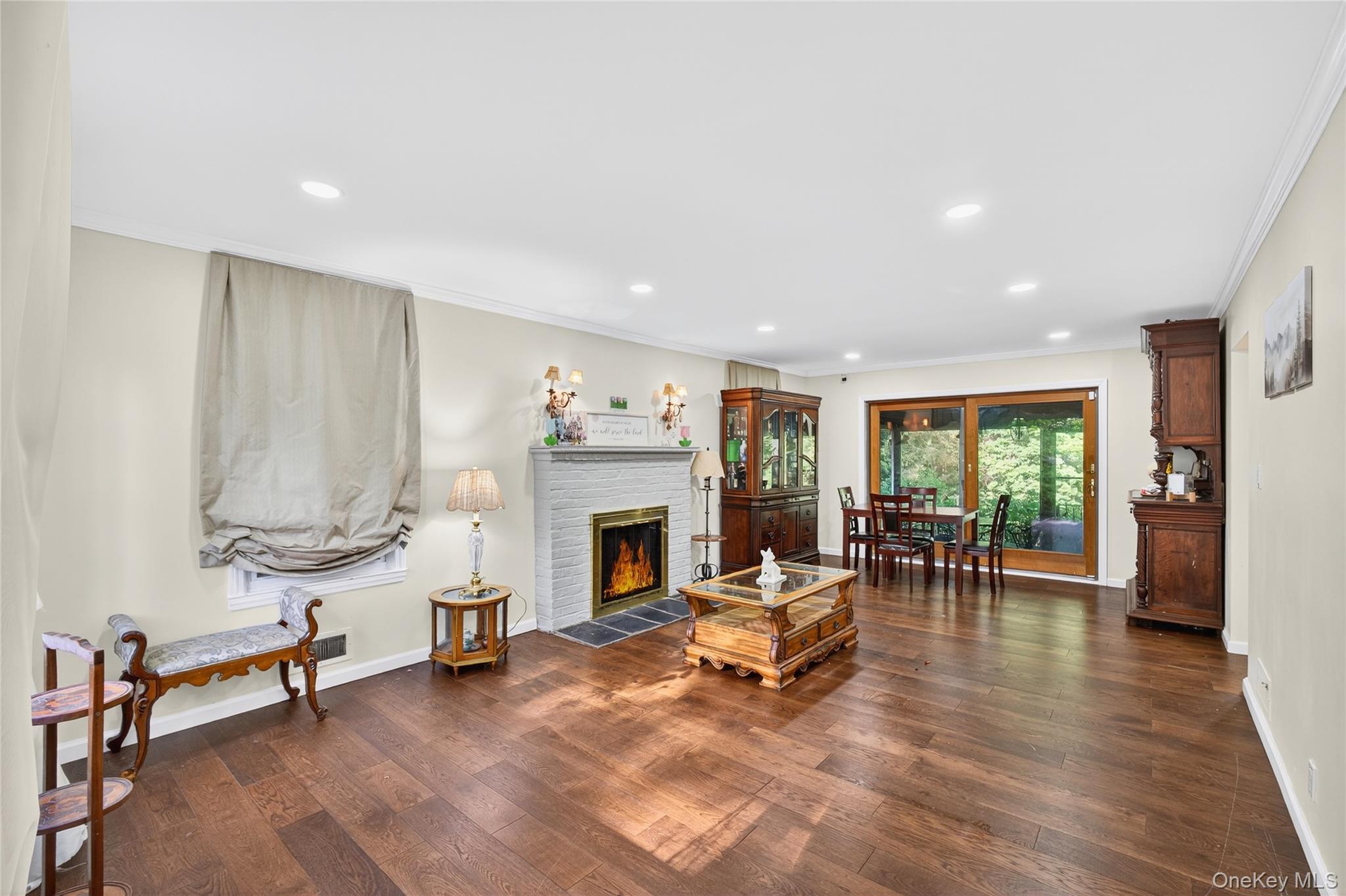 #4 photo, 8 Beechwood Road, Hartsdale , NY 10530