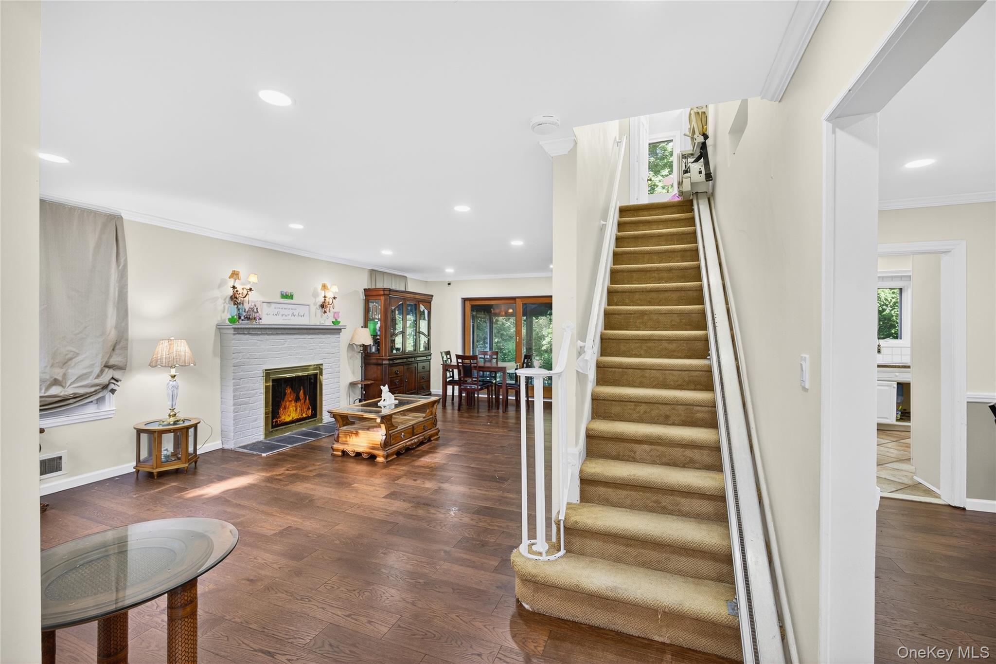 #8 photo, 8 Beechwood Road, Hartsdale , NY 10530