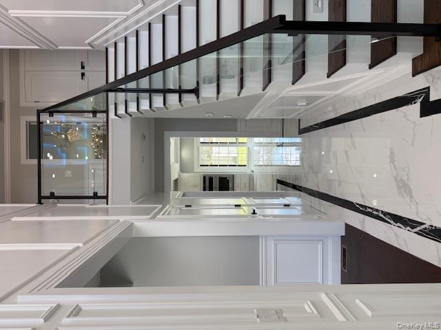 #5 photo, 71 Cedar Street, ナッソー郡 Hicksville , NY 11801