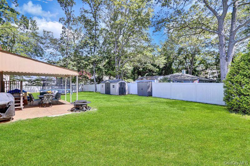 #3 photo, 500 Boxwood Drive, サフォーク郡 Shirley , NY 11967