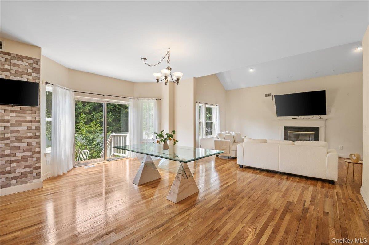 #15 photo, 23 Island Trail, サフォーク郡 Mount Sinai , NY 11766