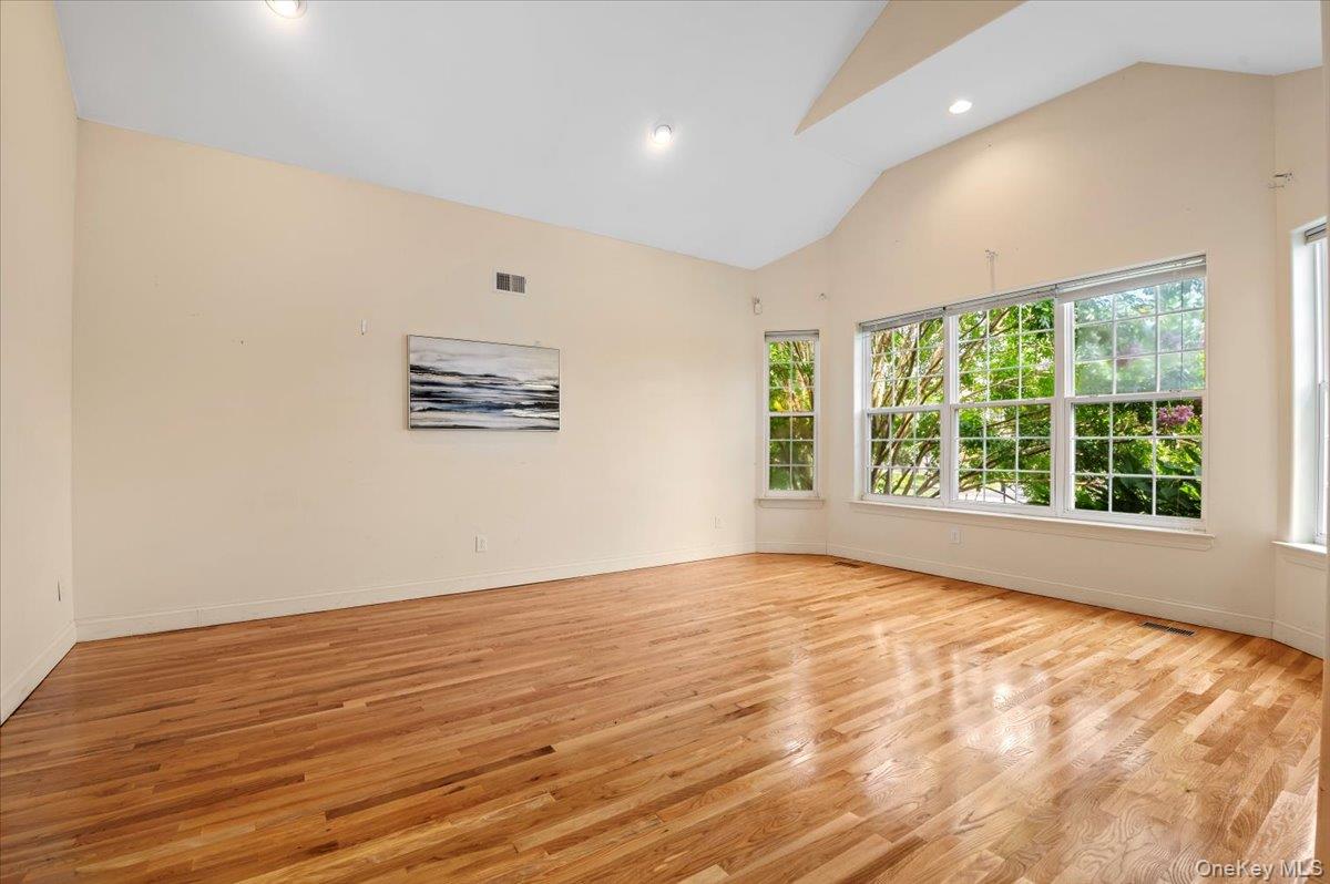 #6 photo, 23 Island Trail, サフォーク郡 Mount Sinai , NY 11766