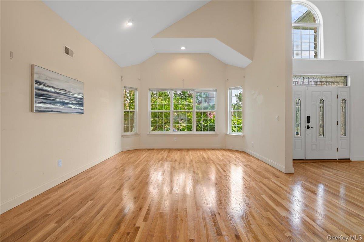 #8 photo, 23 Island Trail, サフォーク郡 Mount Sinai , NY 11766