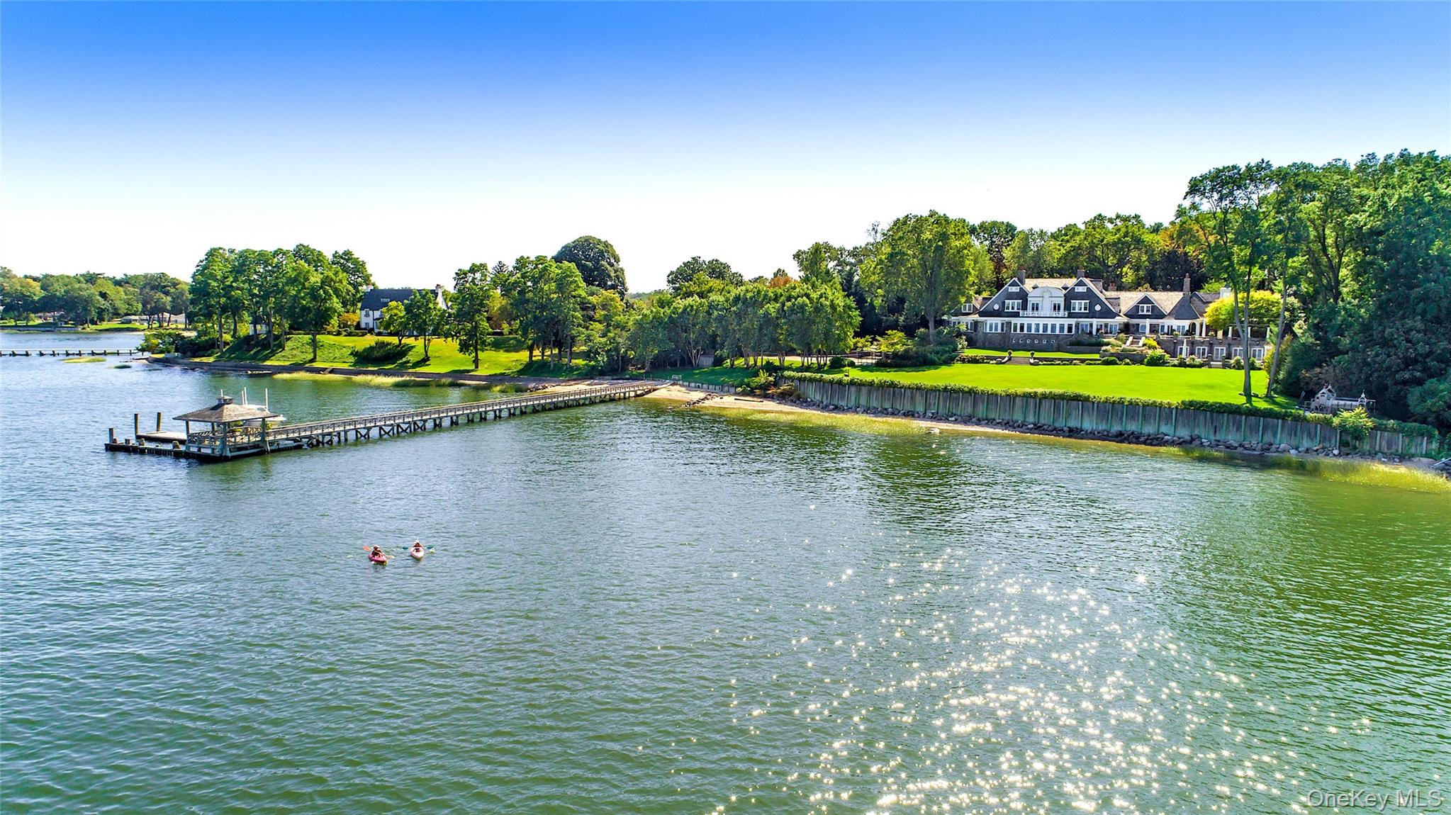 #1 photo, 227 Dock Lane, ナッソー郡 Great Neck , NY 11024