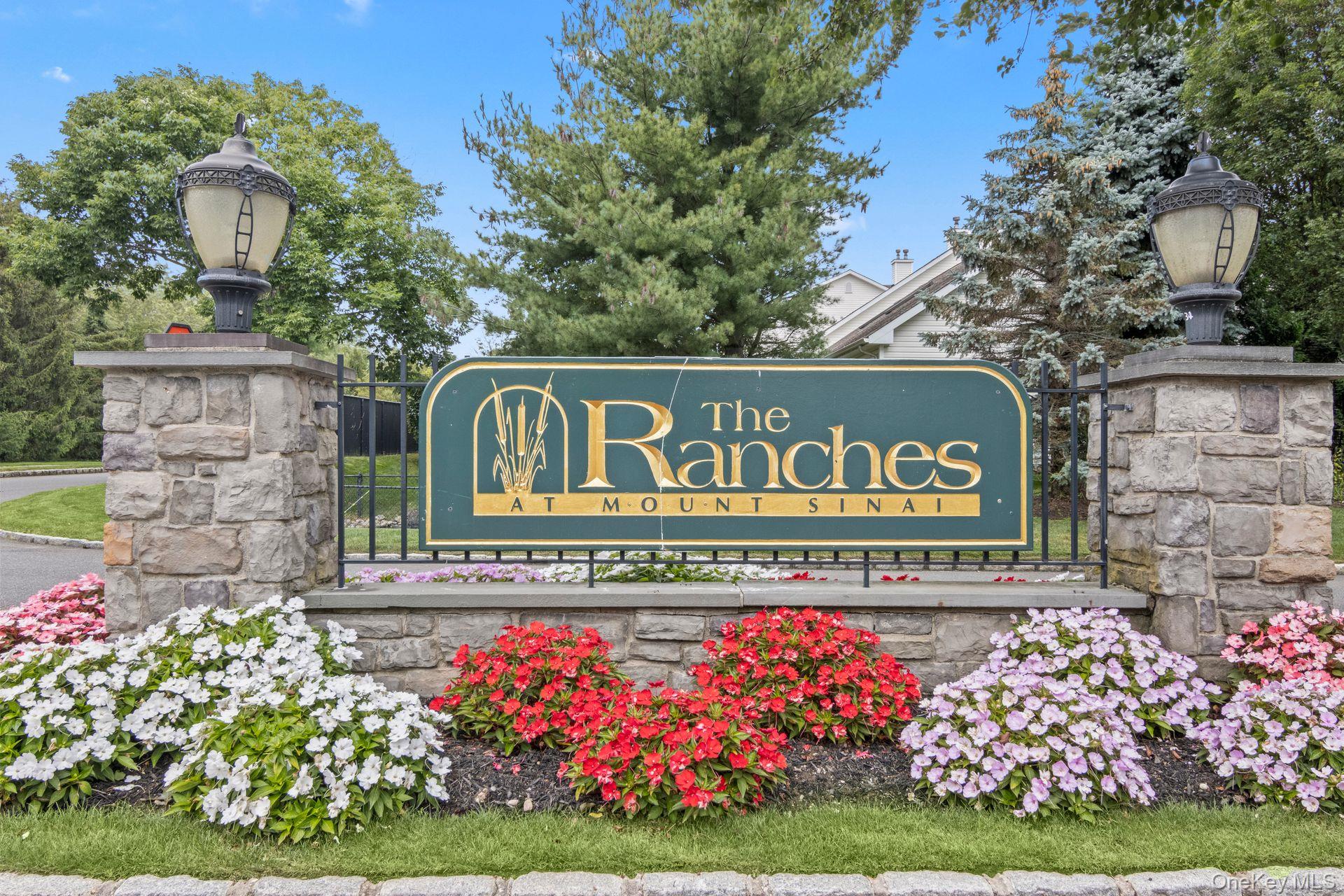 #1 photo, 37 Constantine Way, サフォーク郡 Mount Sinai , NY 11766