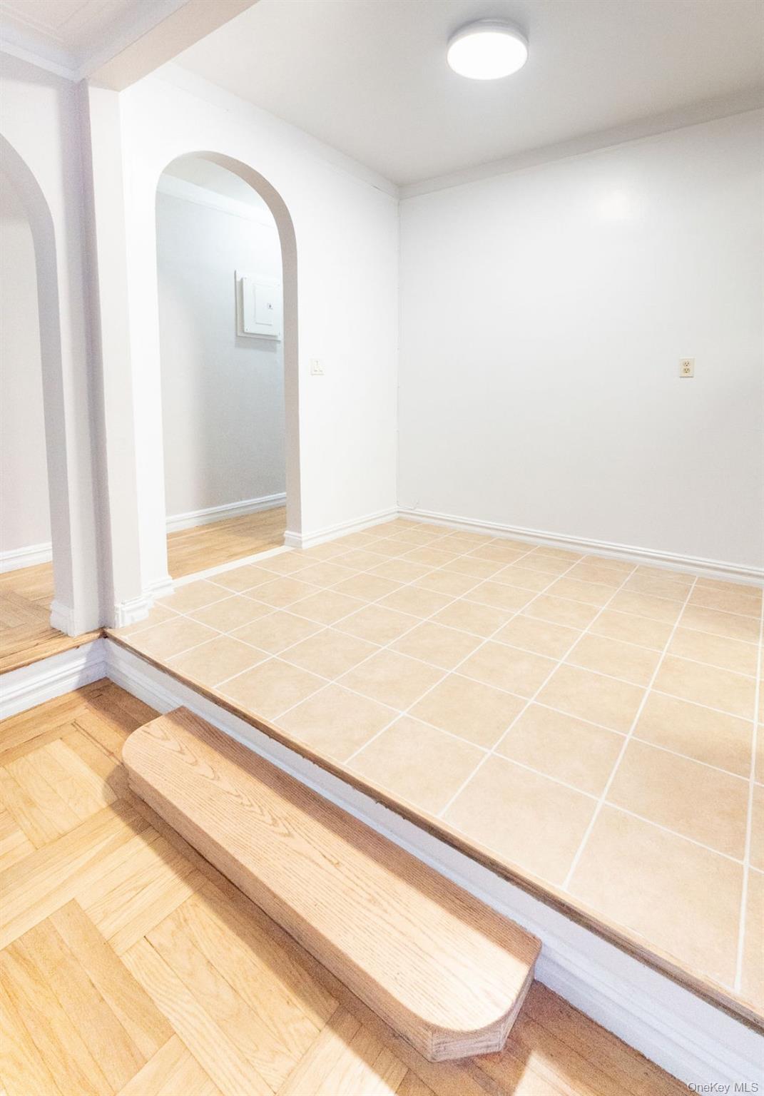 #15 photo, 4107 42nd Street, クイーンズ区 Sunnyside , NY 11104