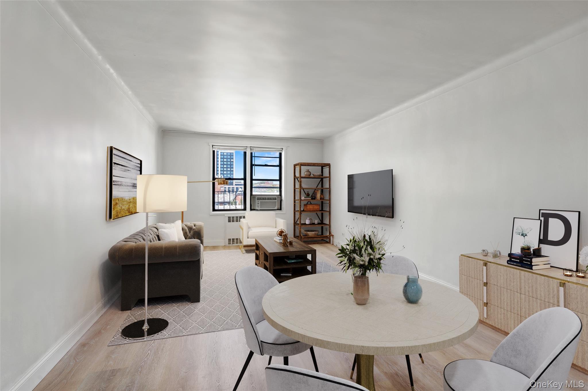 #1 photo, 66-15 Wetherole Street, クイーンズ区 Rego Park , NY 11374