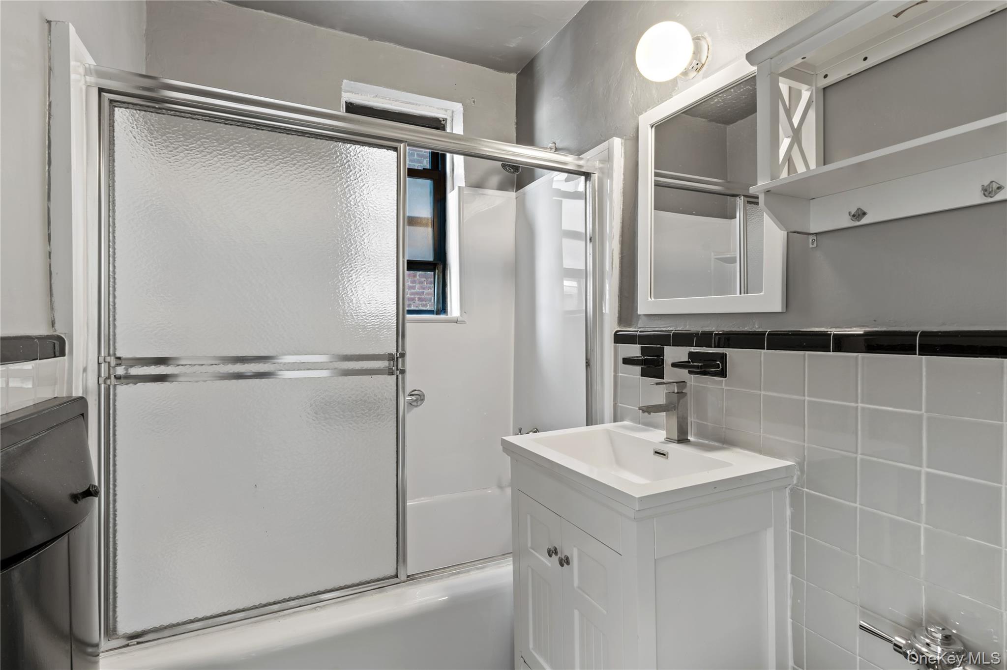 #16 photo, 66-15 Wetherole Street, クイーンズ区 Rego Park , NY 11374