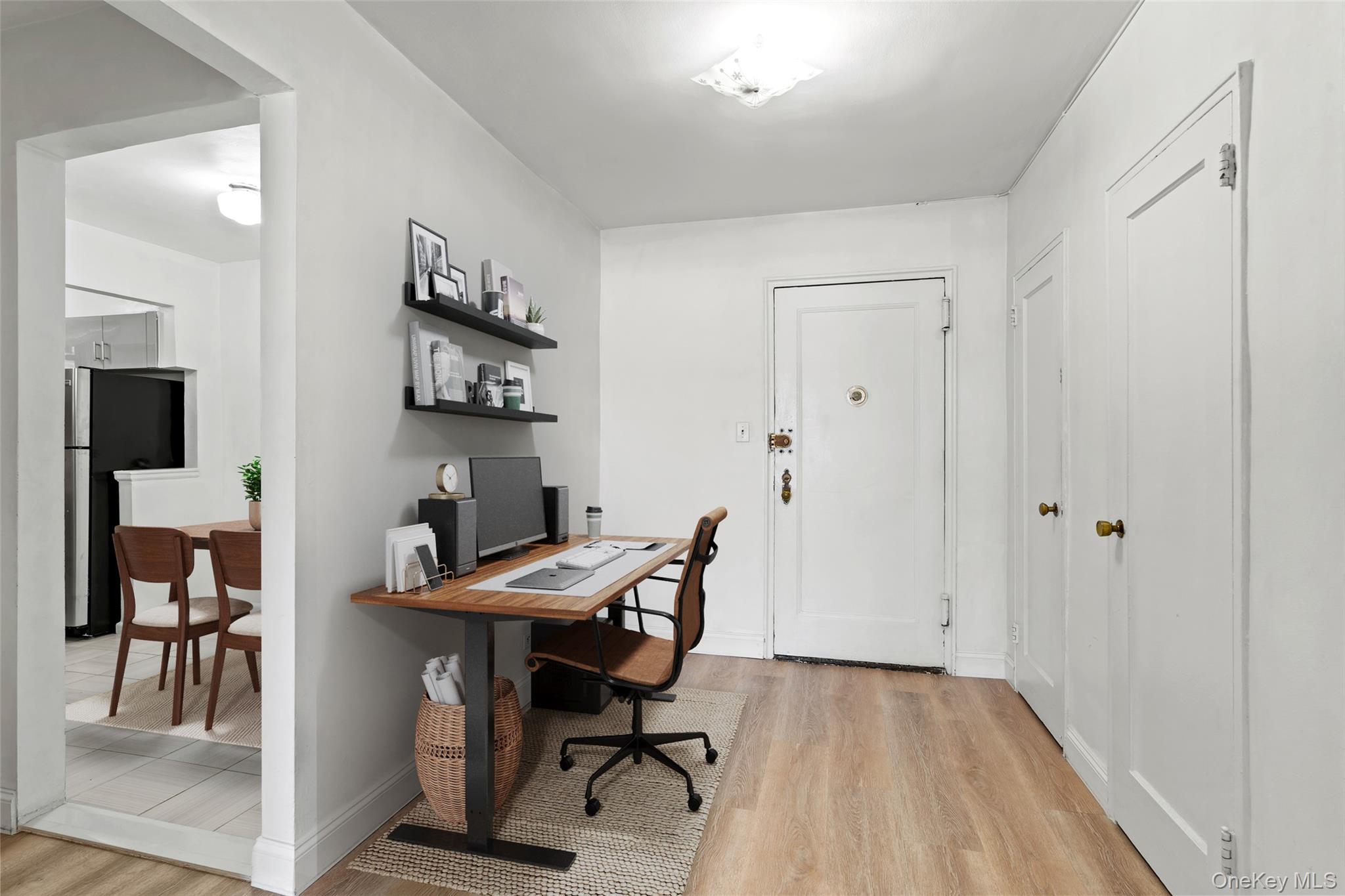 #3 photo, 66-15 Wetherole Street, クイーンズ区 Rego Park , NY 11374