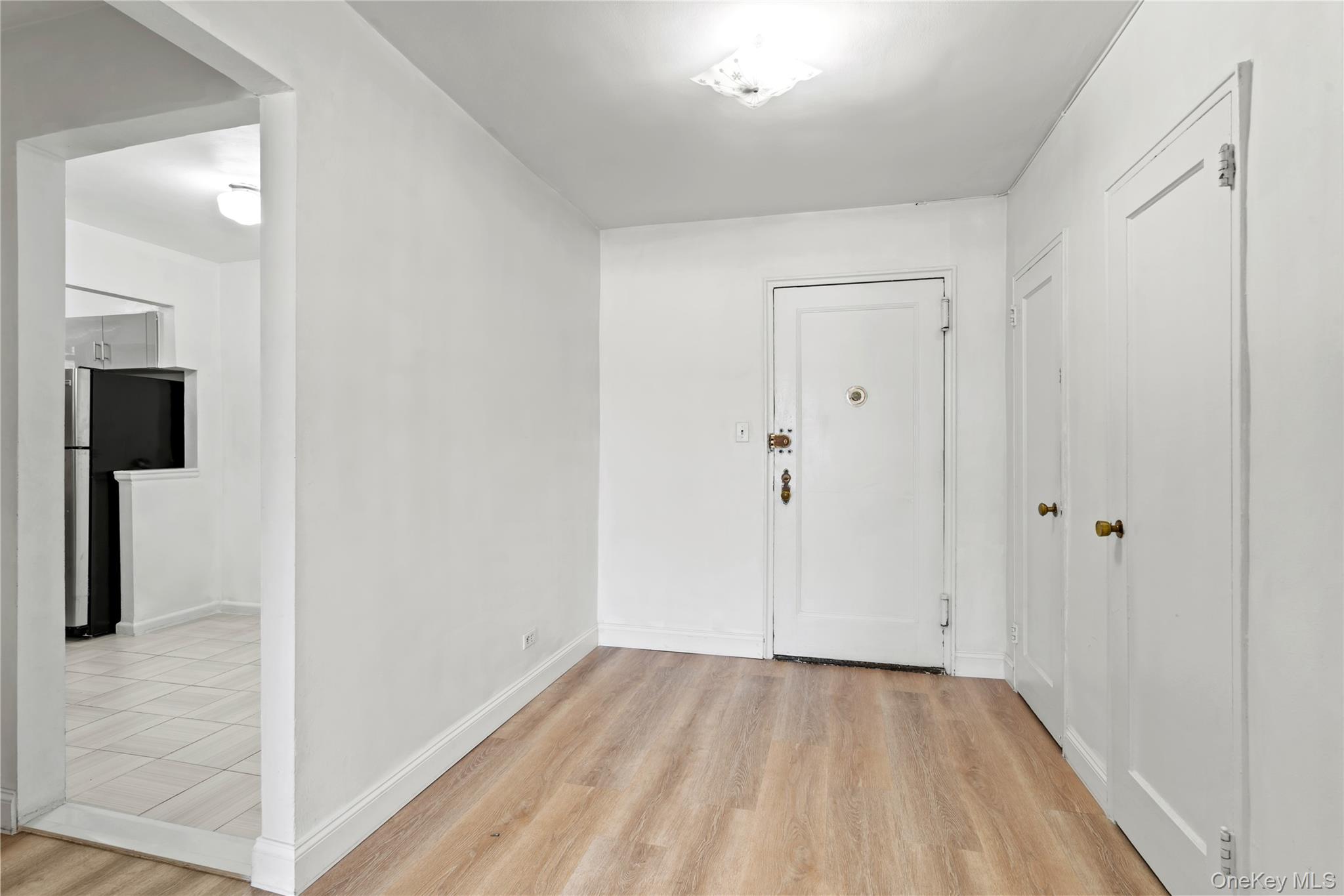 #4 photo, 66-15 Wetherole Street, クイーンズ区 Rego Park , NY 11374