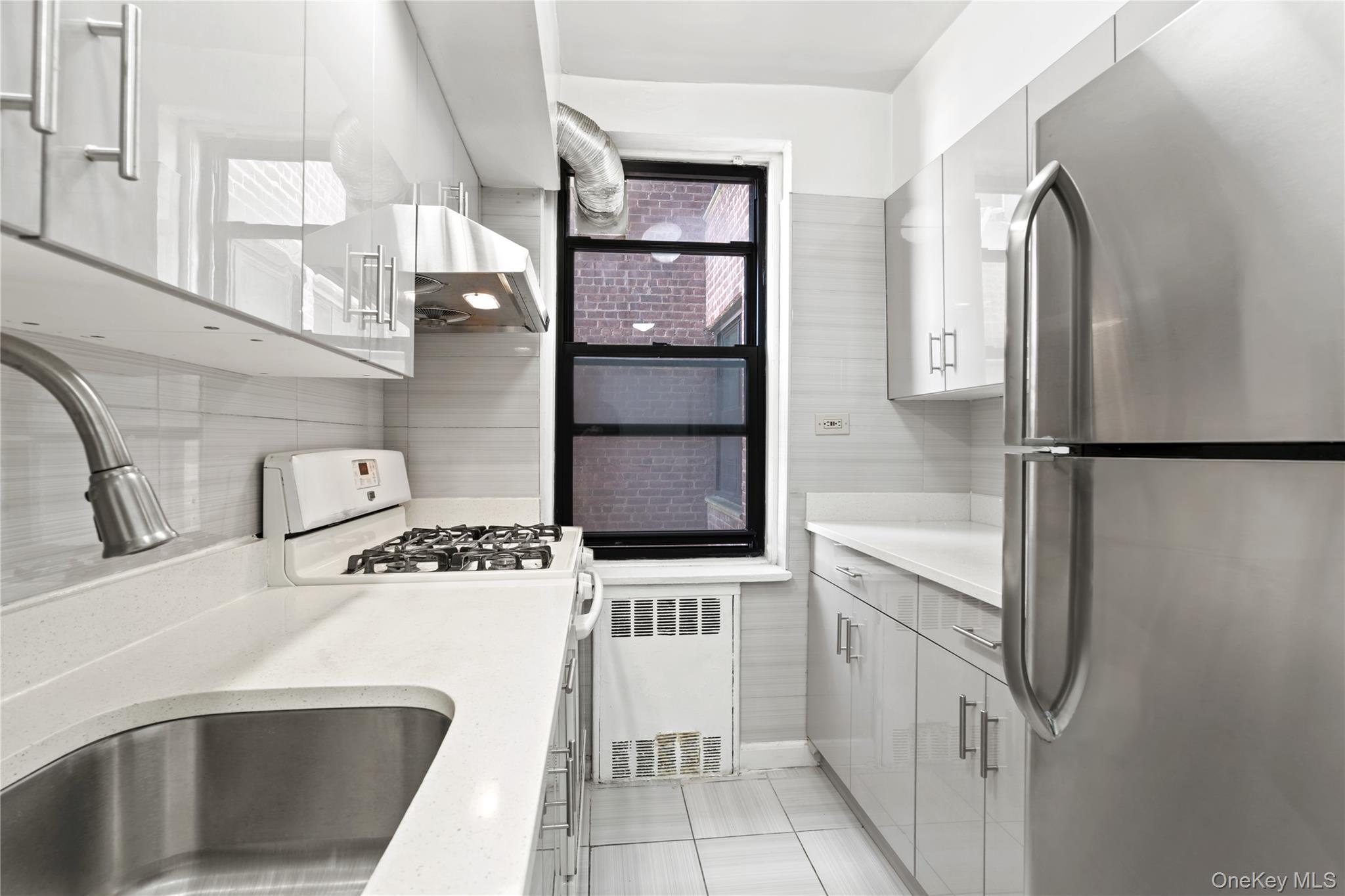 #7 photo, 66-15 Wetherole Street, クイーンズ区 Rego Park , NY 11374