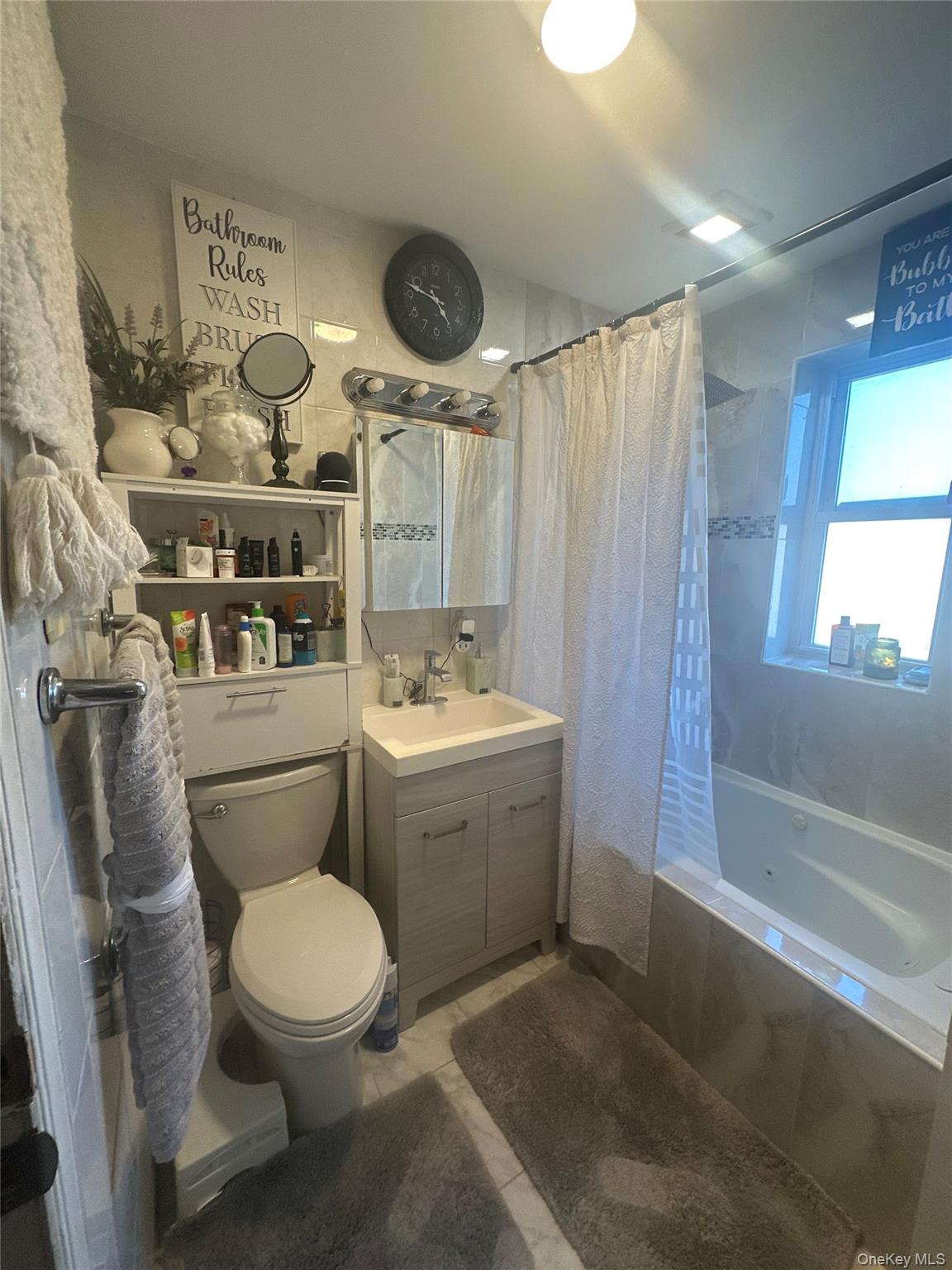 #18 photo, 115-69 203 Street, クイーンズ区 Saint Albans , NY 11412