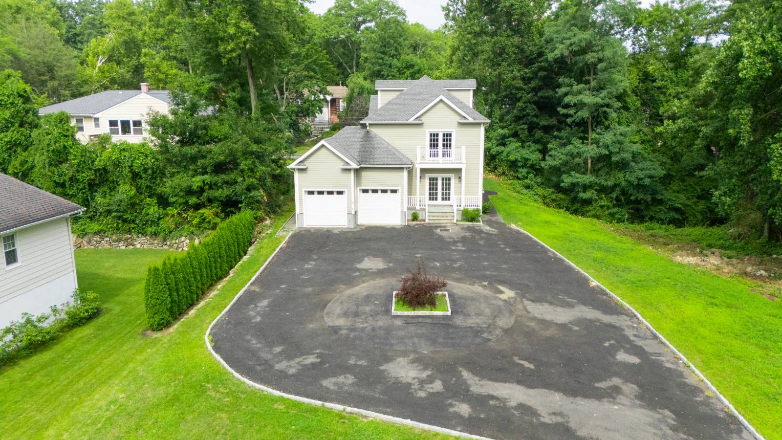 #4 photo, 1 Kewanee Road, New Rochelle , NY 10804