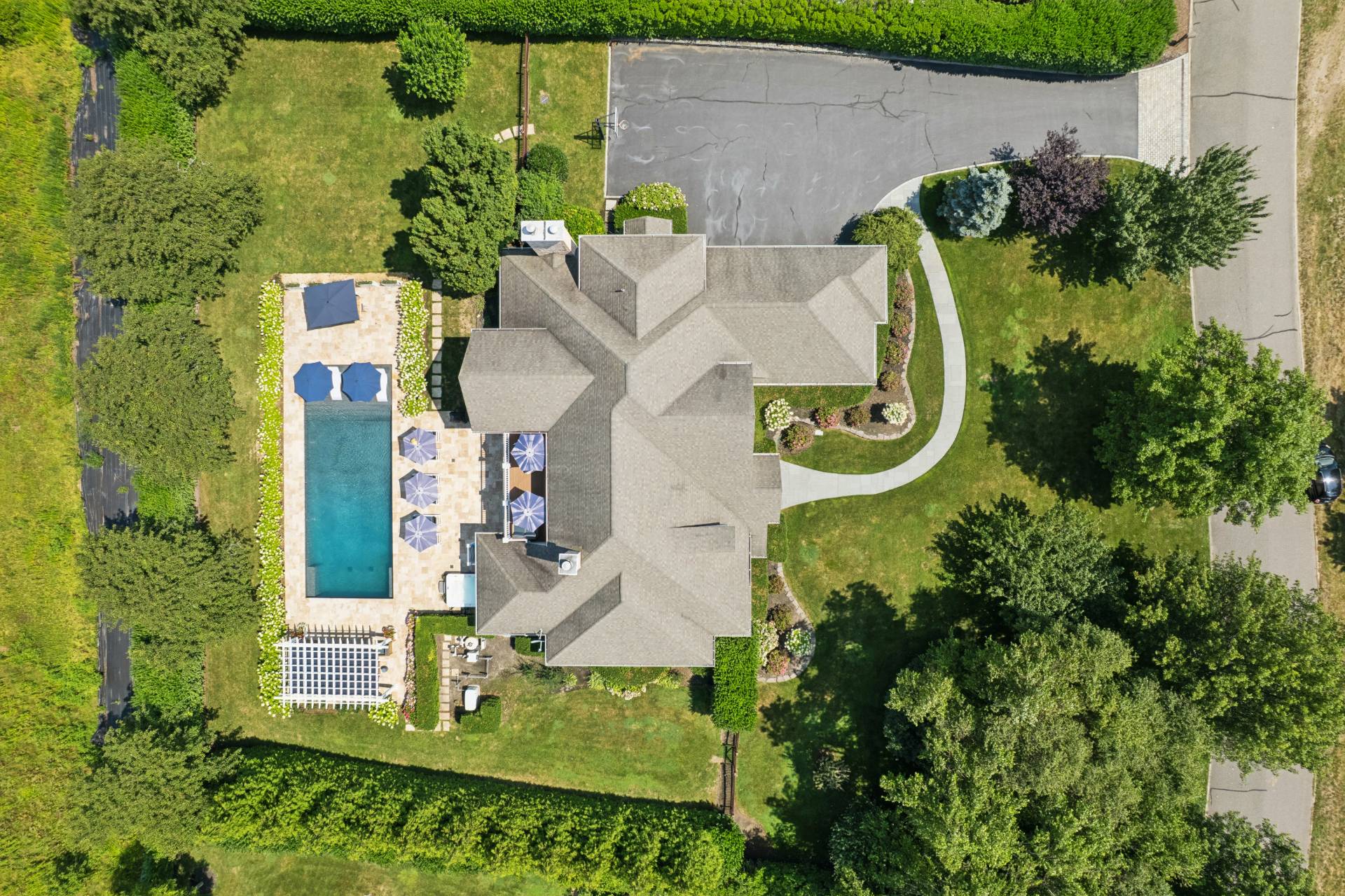 #27 photo, 2675 Laurel Trail, サフォーク郡 Laurel , NY 11948